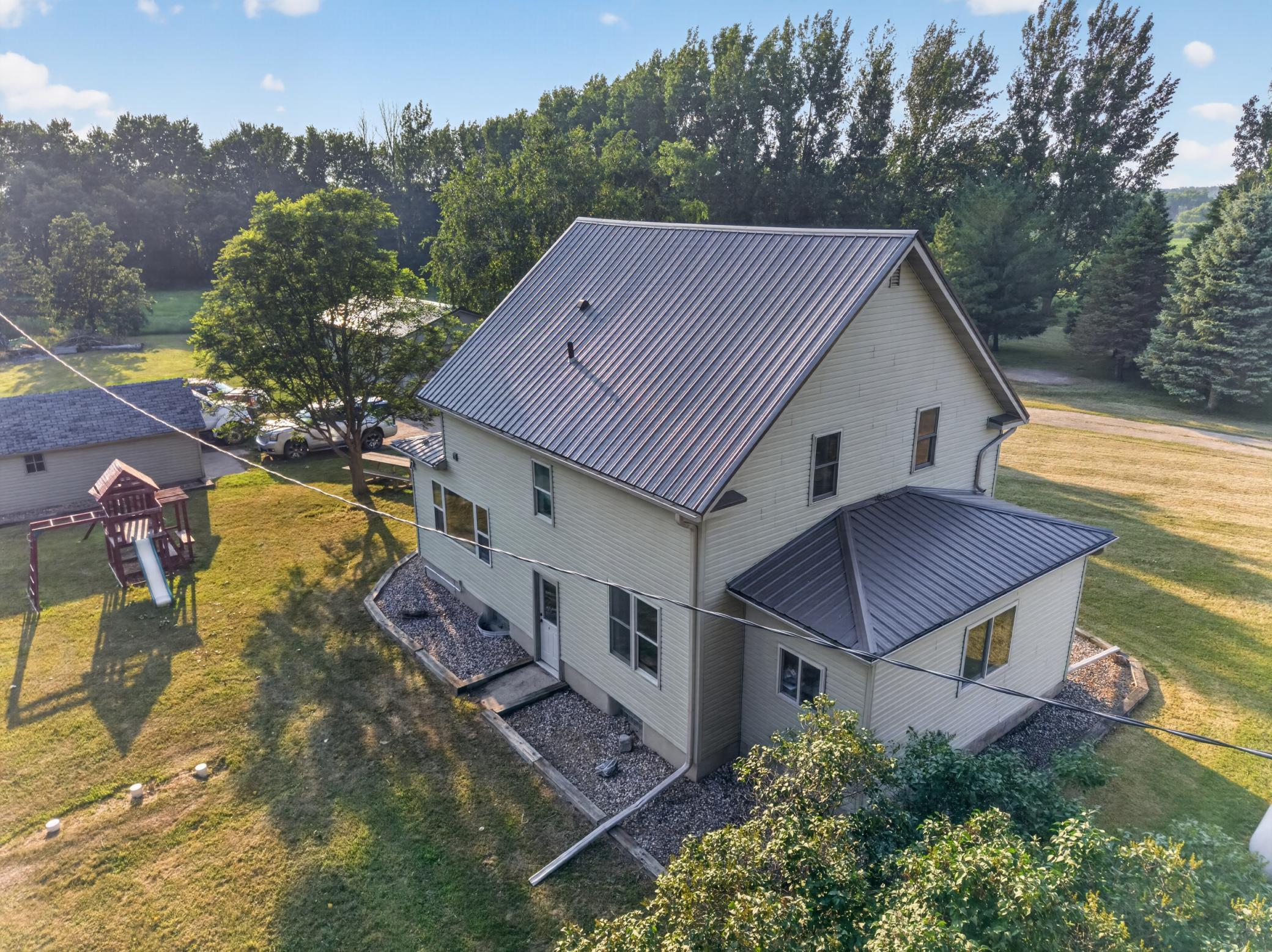 1919 single family home for sale at 3792 Fryksande NW in Evansville, MN — 3 bed, 2 bath (photo 2 of 31)