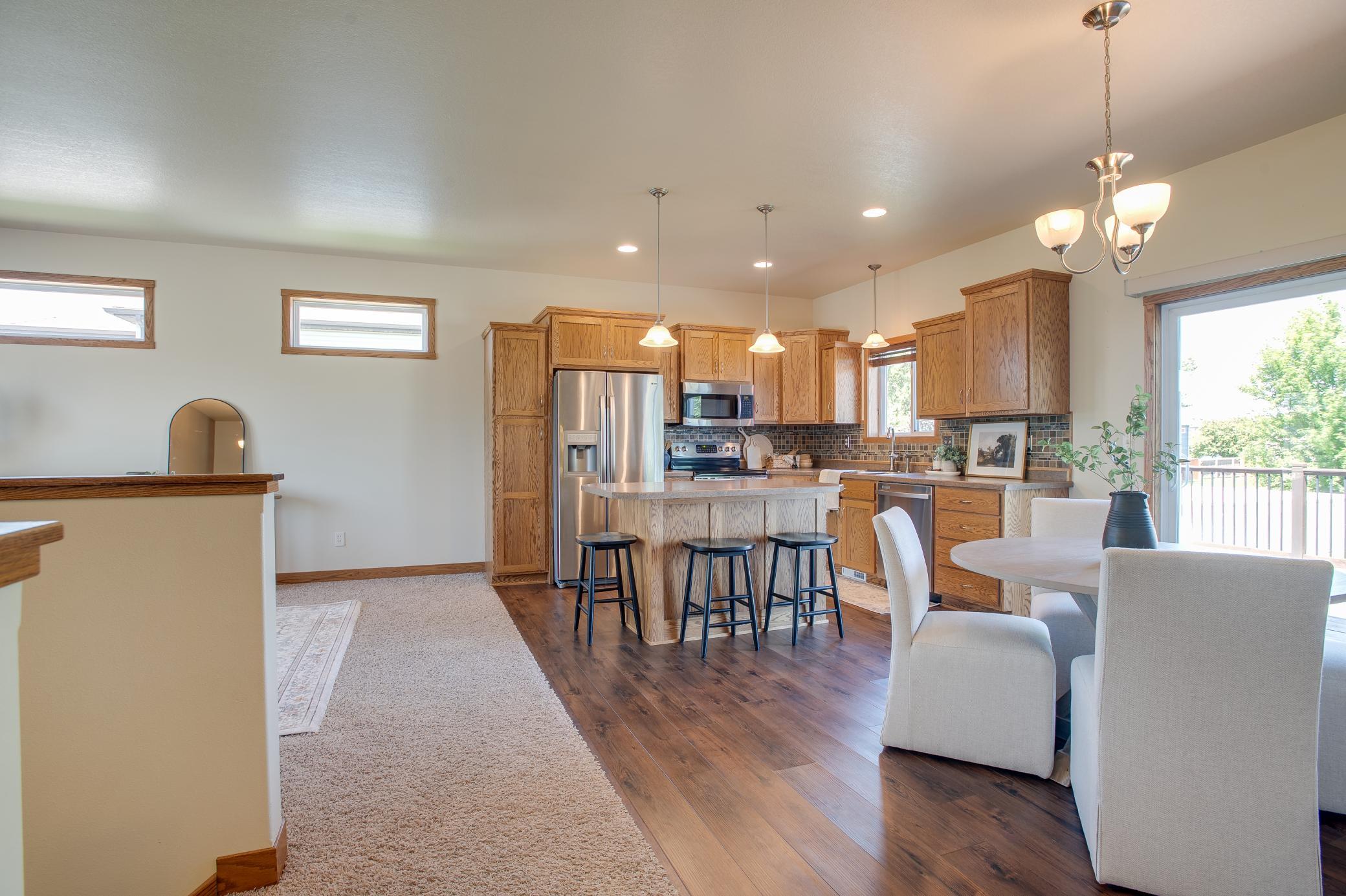 1254 39th Avenue S, Moorhead MN 56560 - Photo 12 of 46