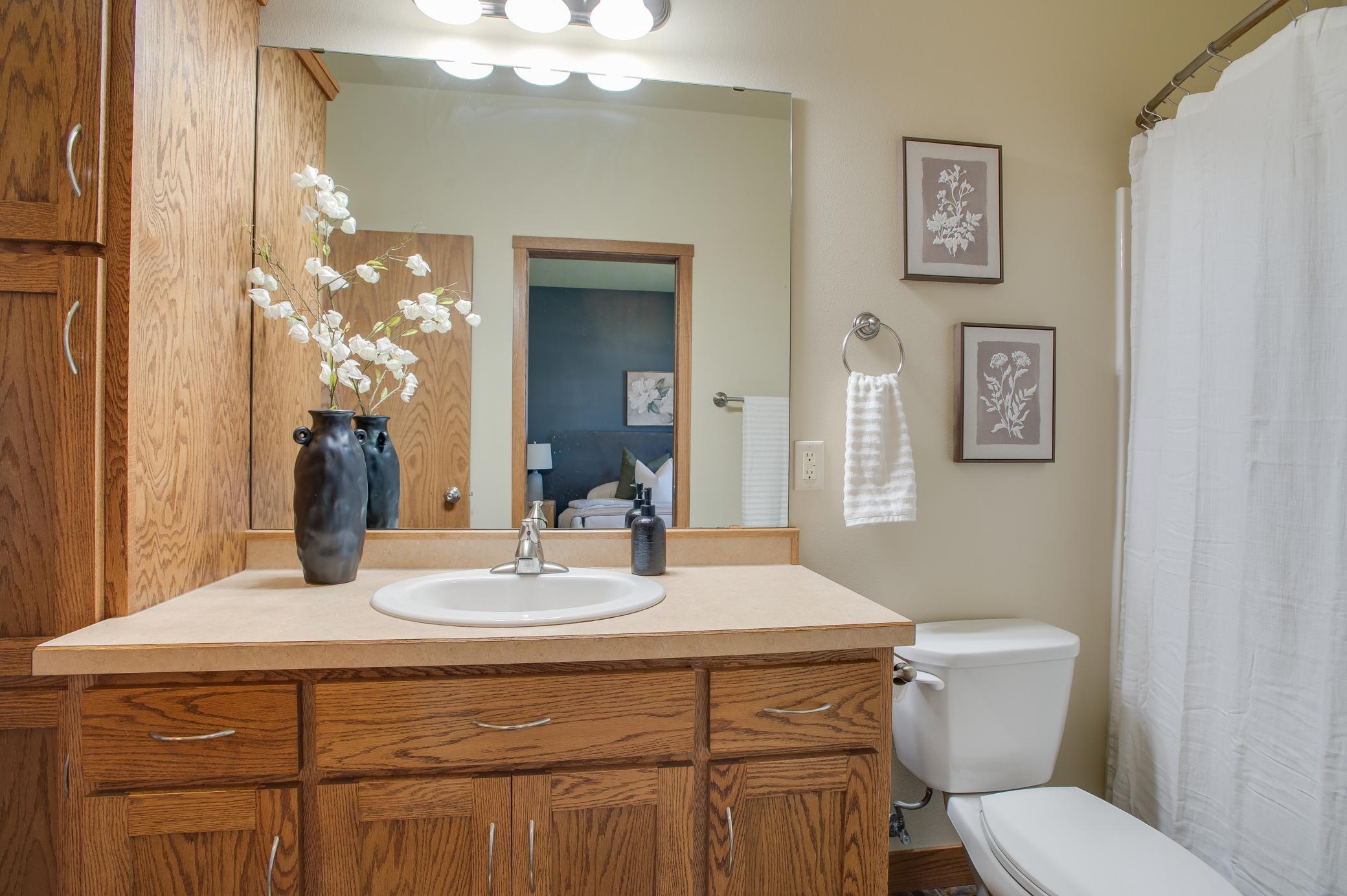 1254 39th Avenue S, Moorhead MN 56560 - Photo 20 of 46