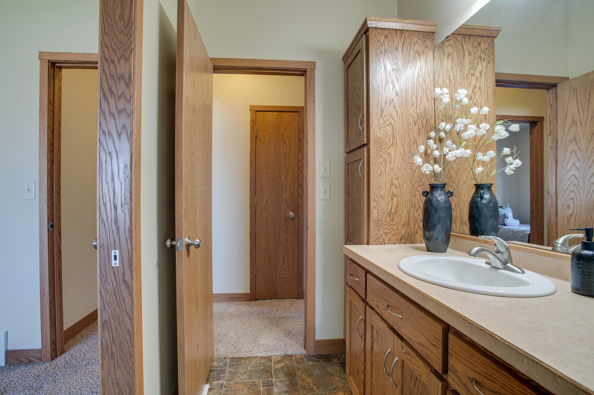 1254 39th Avenue S, Moorhead MN 56560 - Photo 21 of 46