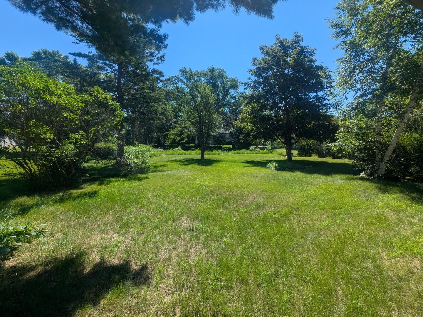 1952 single family home for sale at 128 Knut Street in Alexandria, MN — 5 bed, 2 bath (photo 3 of 15)