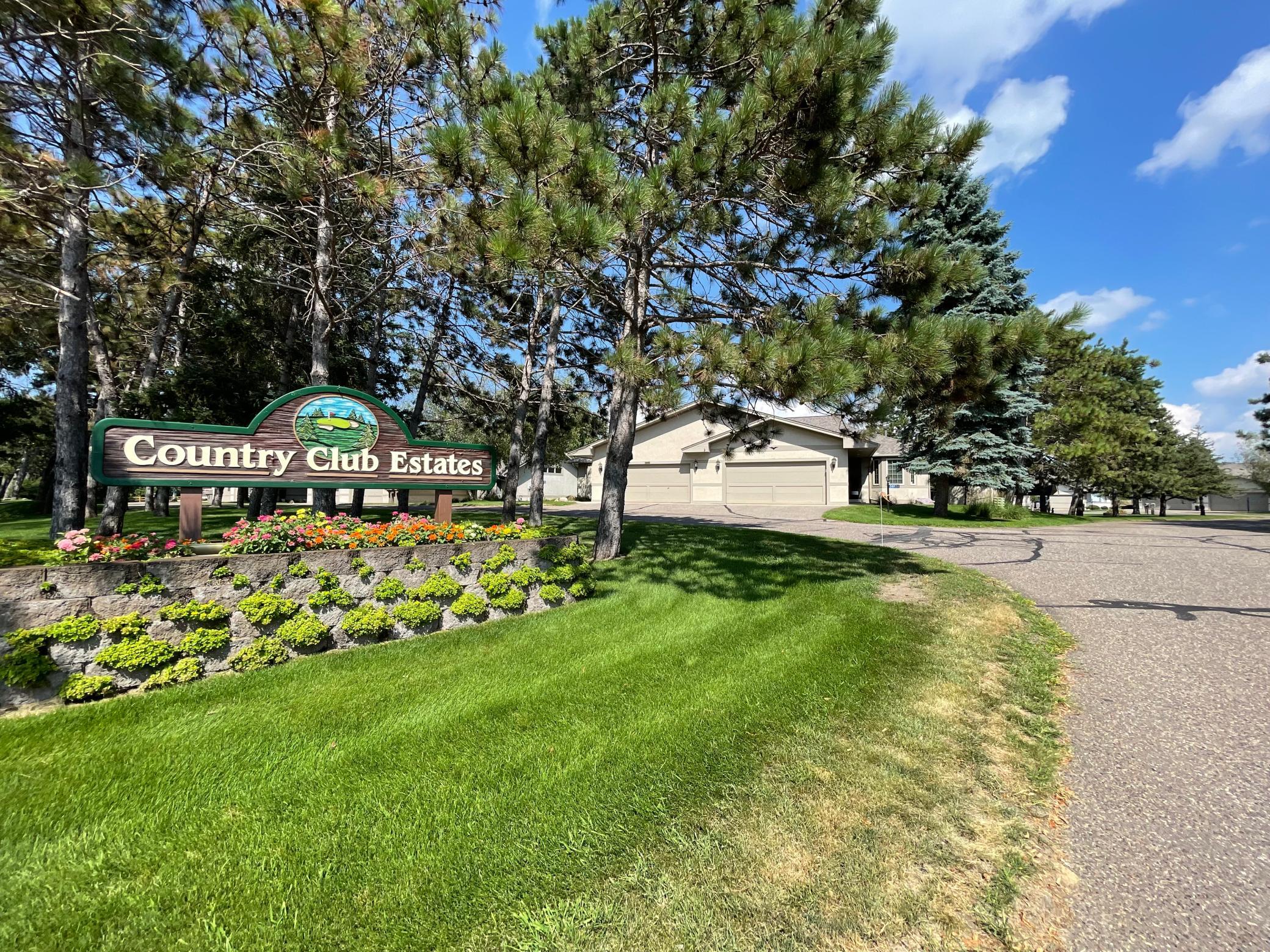 1996 townhouse for sale at 14686 Par Drive in Baxter, MN — 3 bed, 3 bath