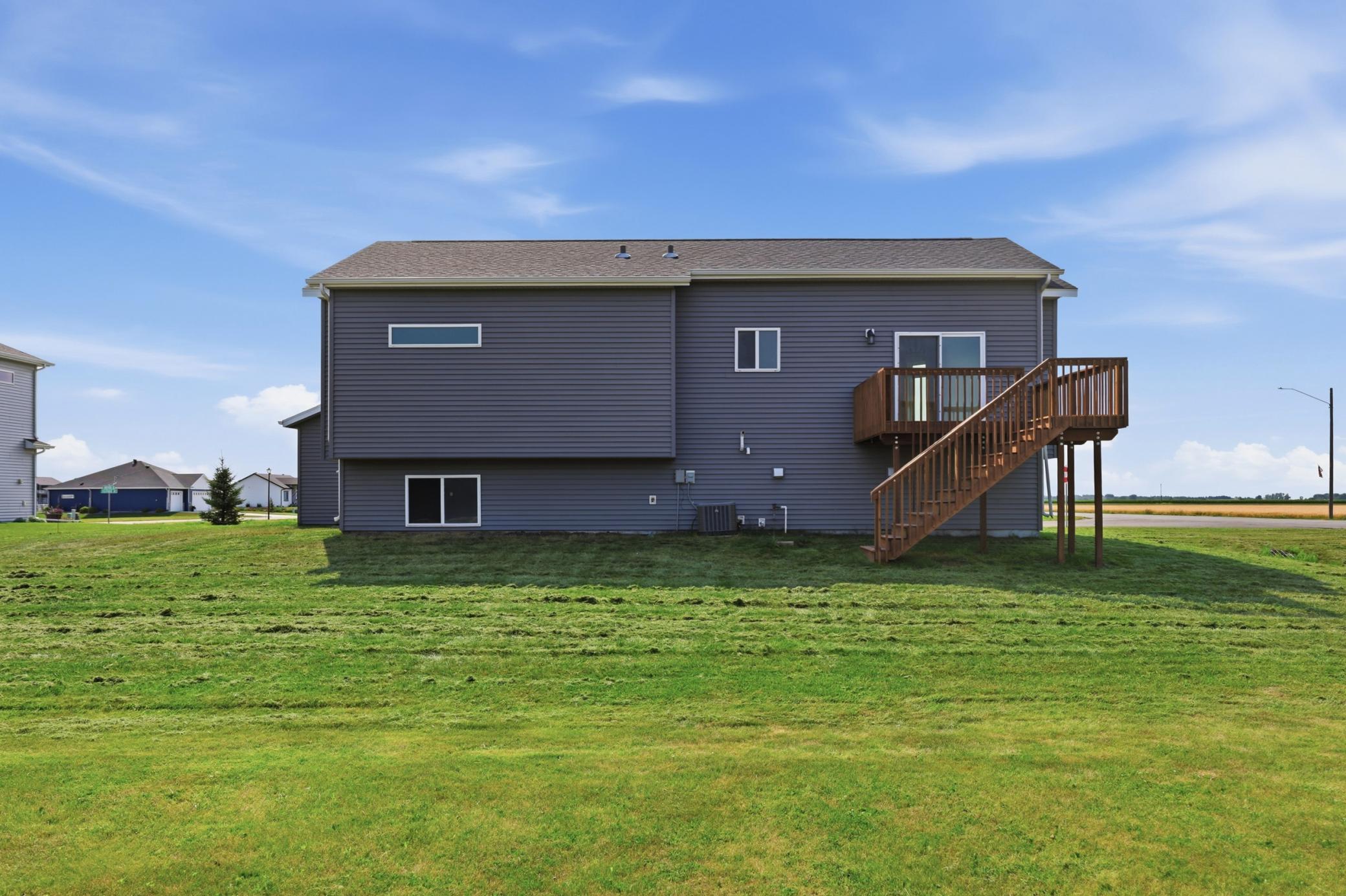 2021 single family home for sale at 1202 Southview Drive SW in Glyndon, MN — 4 bed, 3 bath (photo 34 of 35)