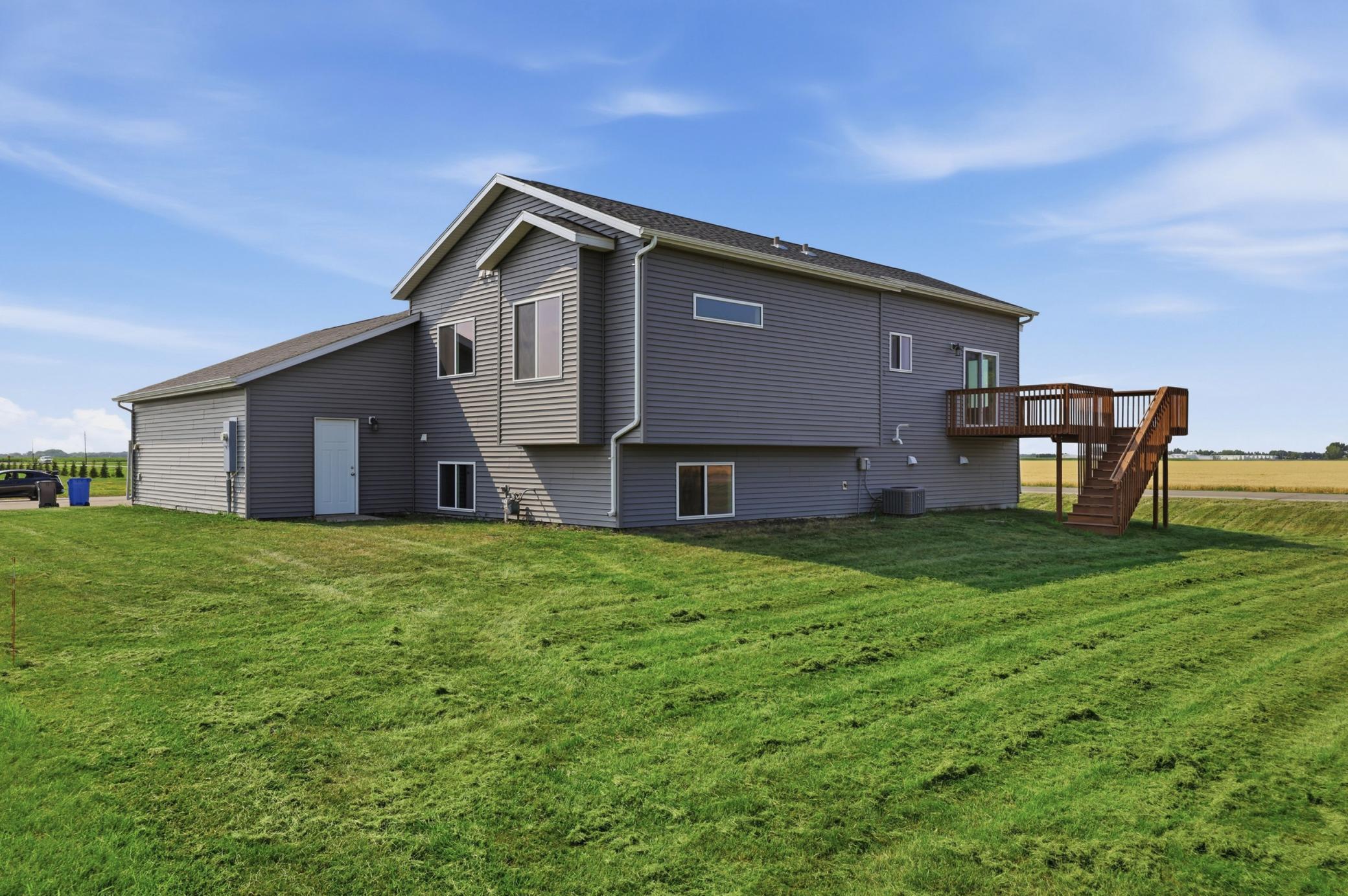 2021 single family home for sale at 1202 Southview Drive SW in Glyndon, MN — 4 bed, 3 bath (photo 35 of 35)