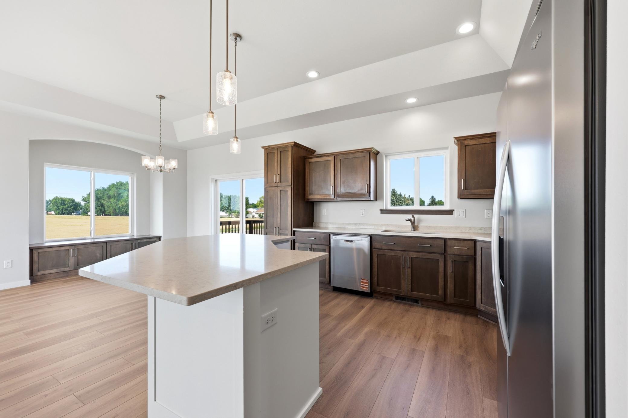 2021 single family home for sale at 1202 Southview Drive SW in Glyndon, MN — 4 bed, 3 bath (photo 5 of 35)