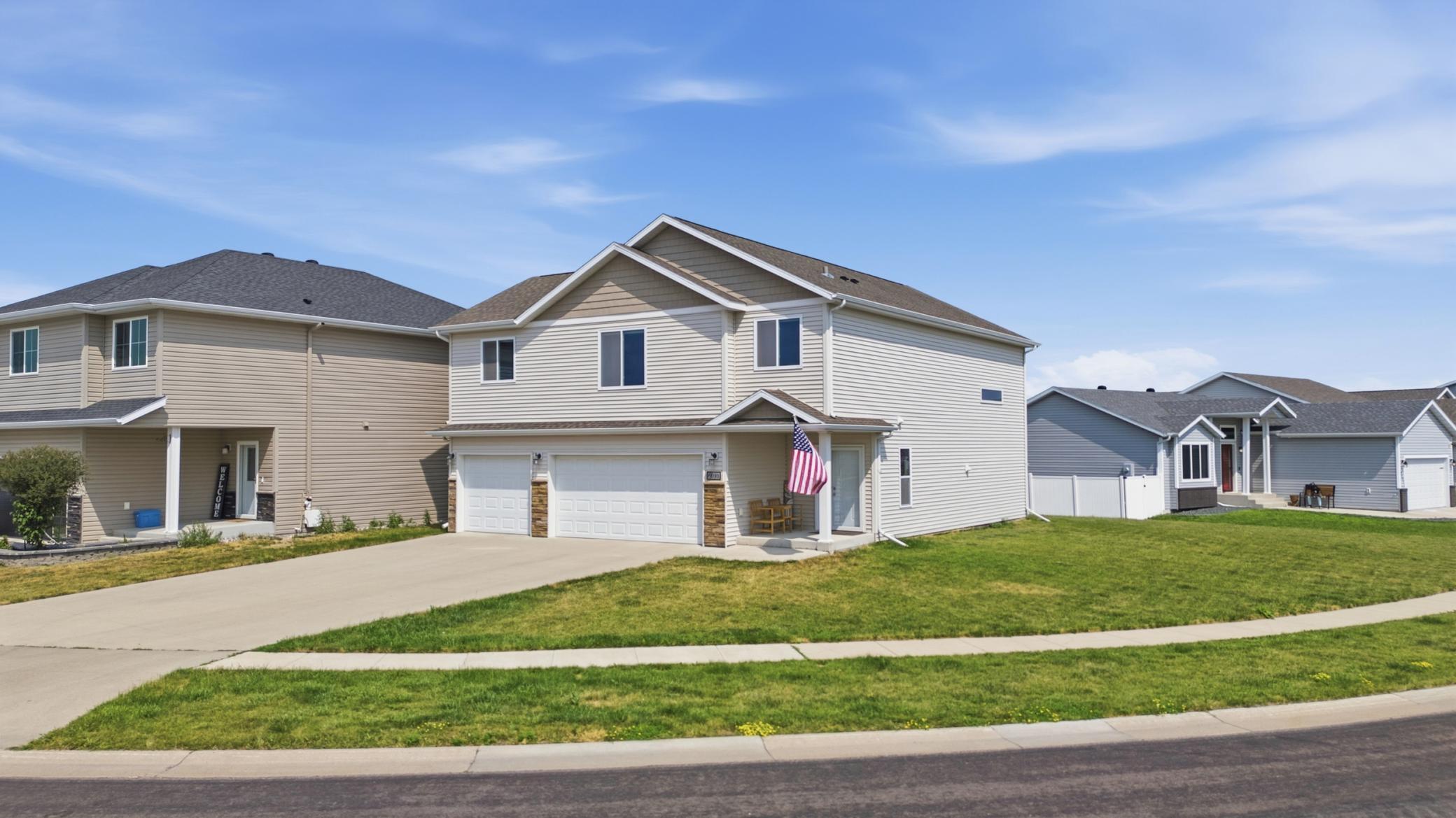 6093 59th Street S, Fargo ND 58104 - Photo 2 of 36