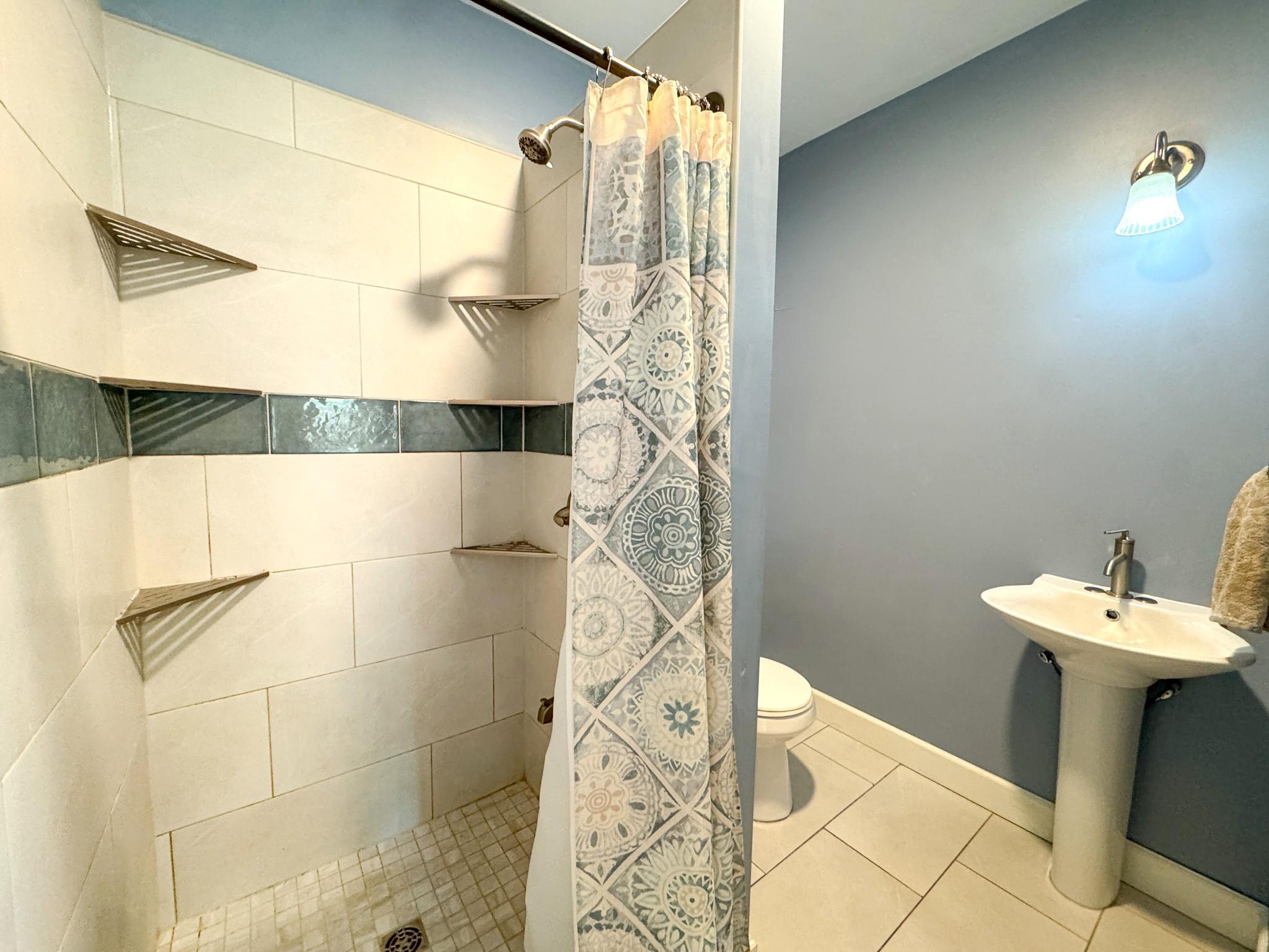 522 W Spruce Street, Fergus Falls MN 56537 - Photo 29 of 52