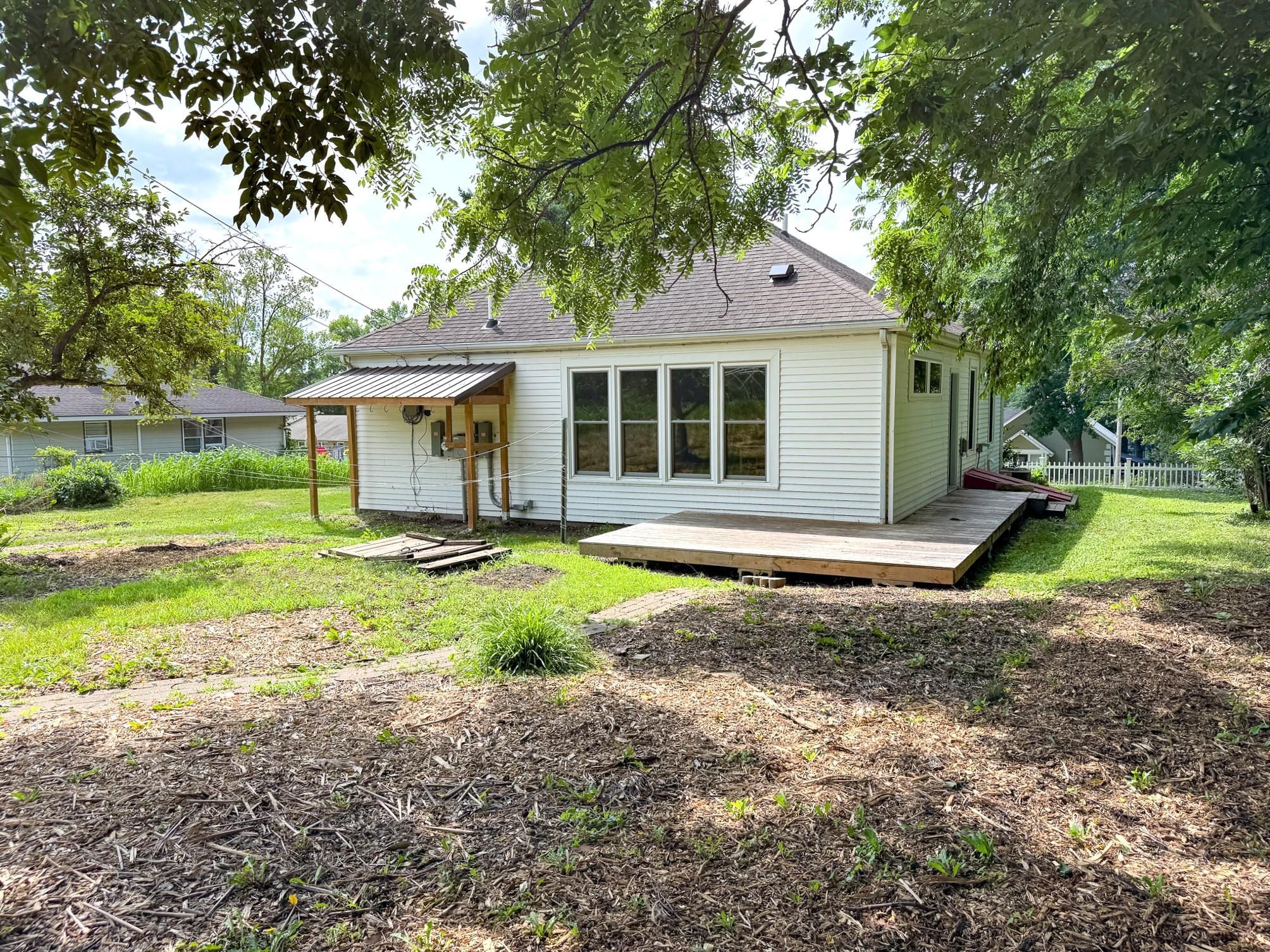 1935 single family home for sale at 522 W Spruce Street in Fergus Falls, MN — 4 bed, 1 bath