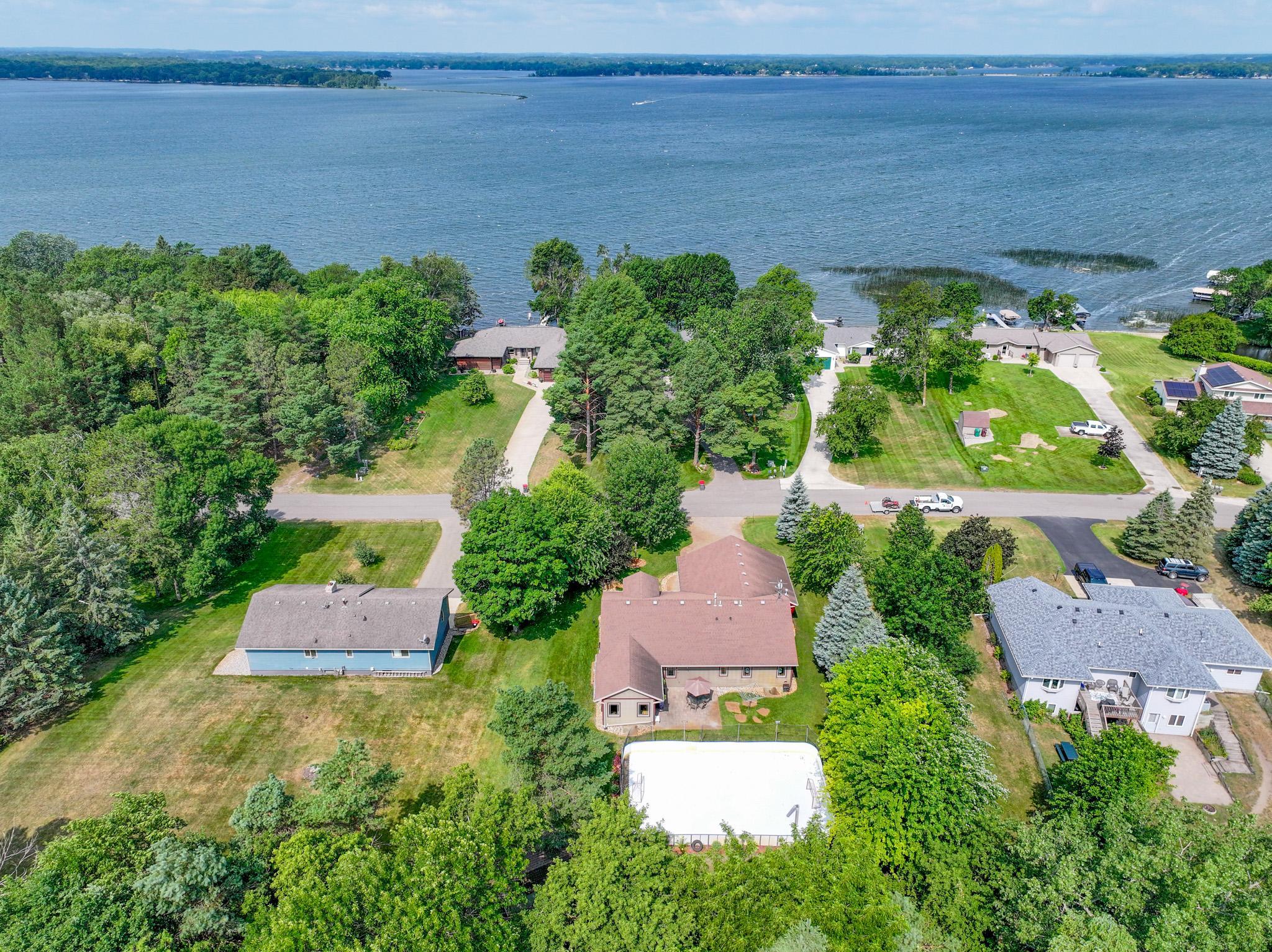 3123 Crestwood Drive NE, Alexandria MN 56308 - Photo 2 of 67