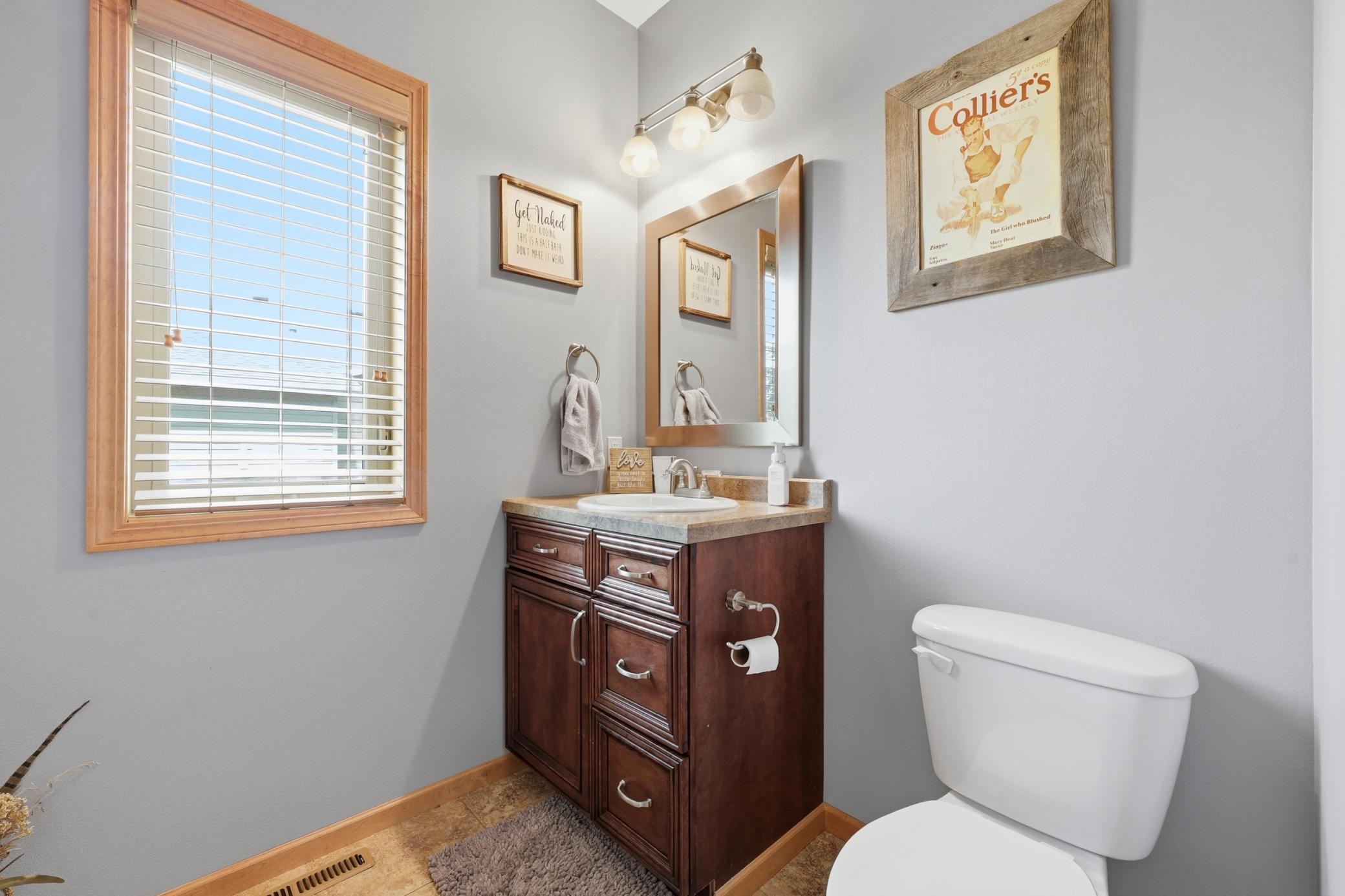 6282 Martens Way S, Fargo ND 58104 - Photo 15 of 41