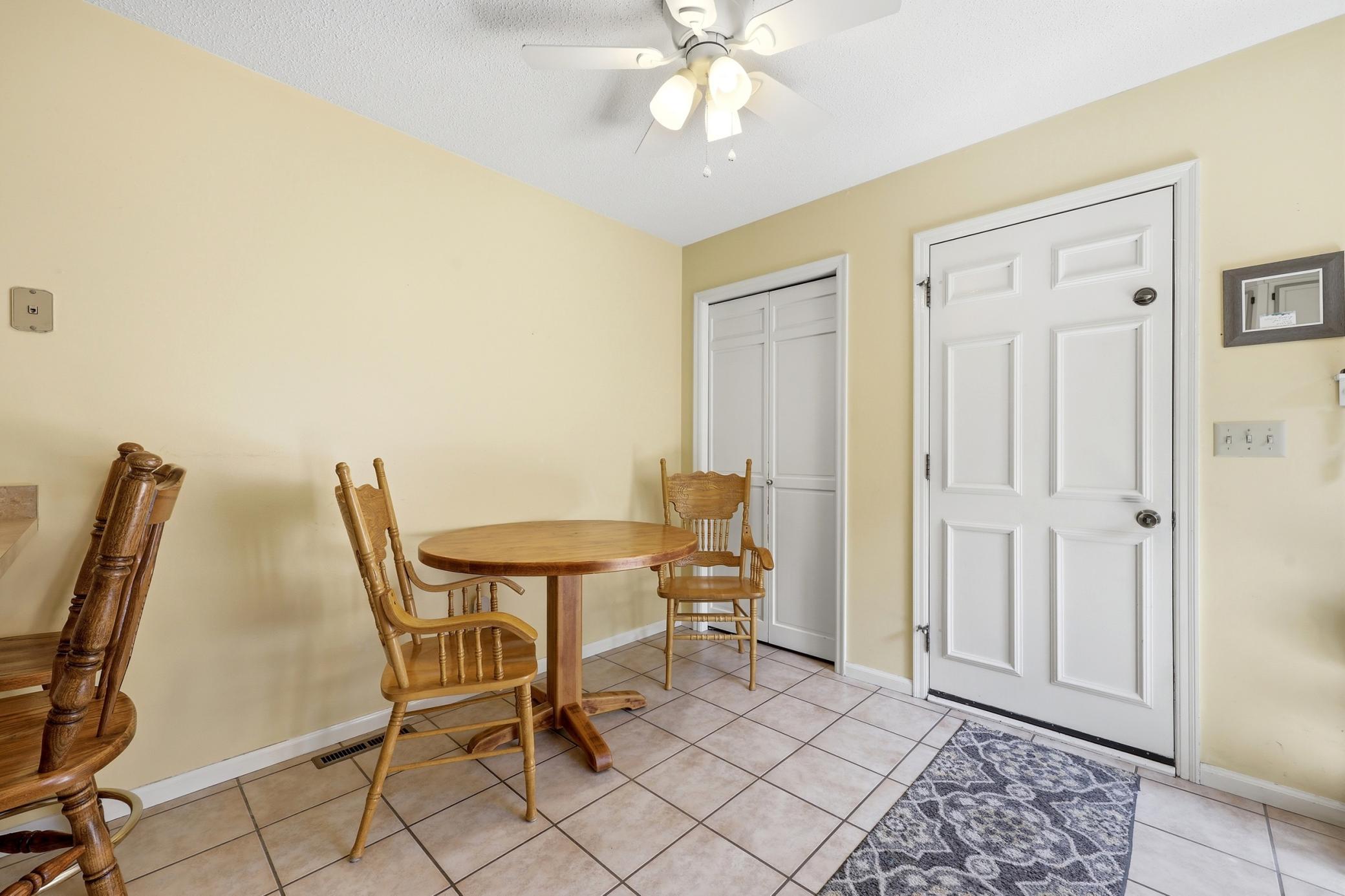 3333 W Prairiewood Drive S, Fargo ND 58103 - Photo 10 of 39