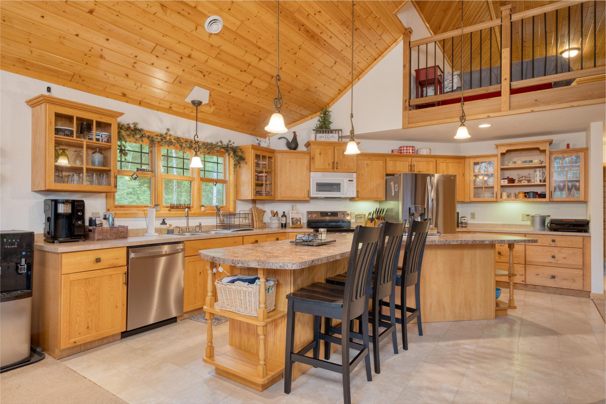 2006 single family home for sale at 52671 Becker Road in Bigfork, MN — 3 bed, 1 bath (photo 12 of 50)