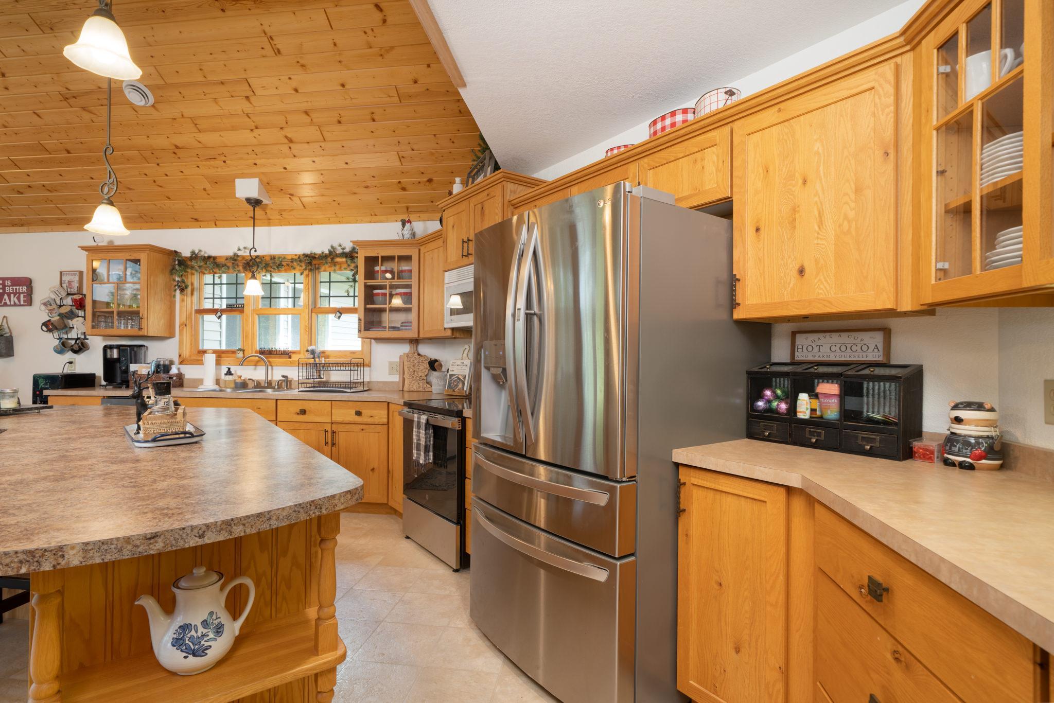 2006 single family home for sale at 52671 Becker Road in Bigfork, MN — 3 bed, 1 bath (photo 15 of 50)
