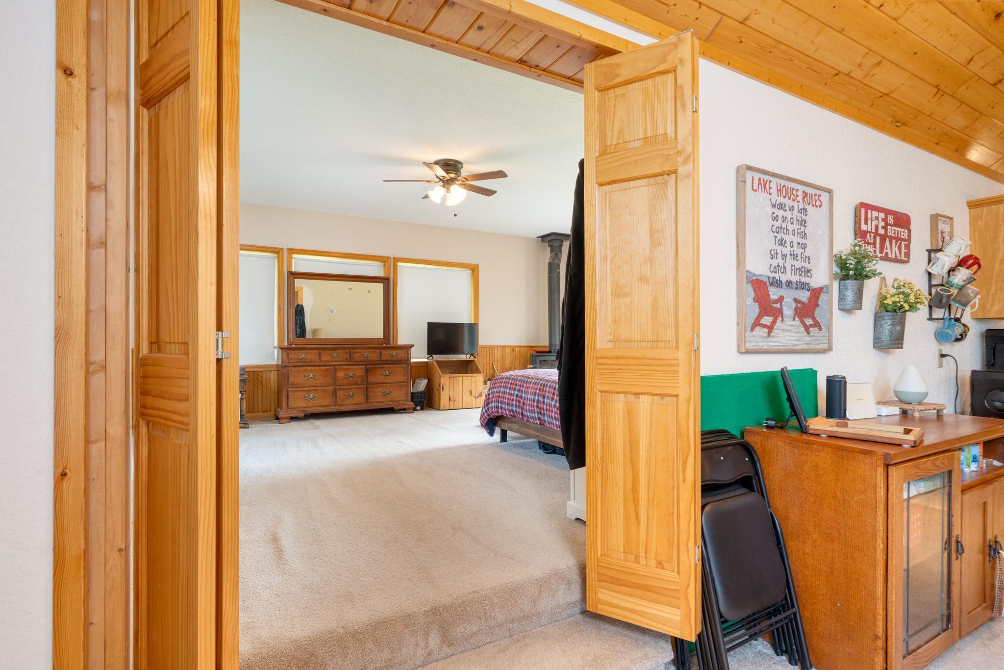 2006 single family home for sale at 52671 Becker Road in Bigfork, MN — 3 bed, 1 bath (photo 20 of 50)