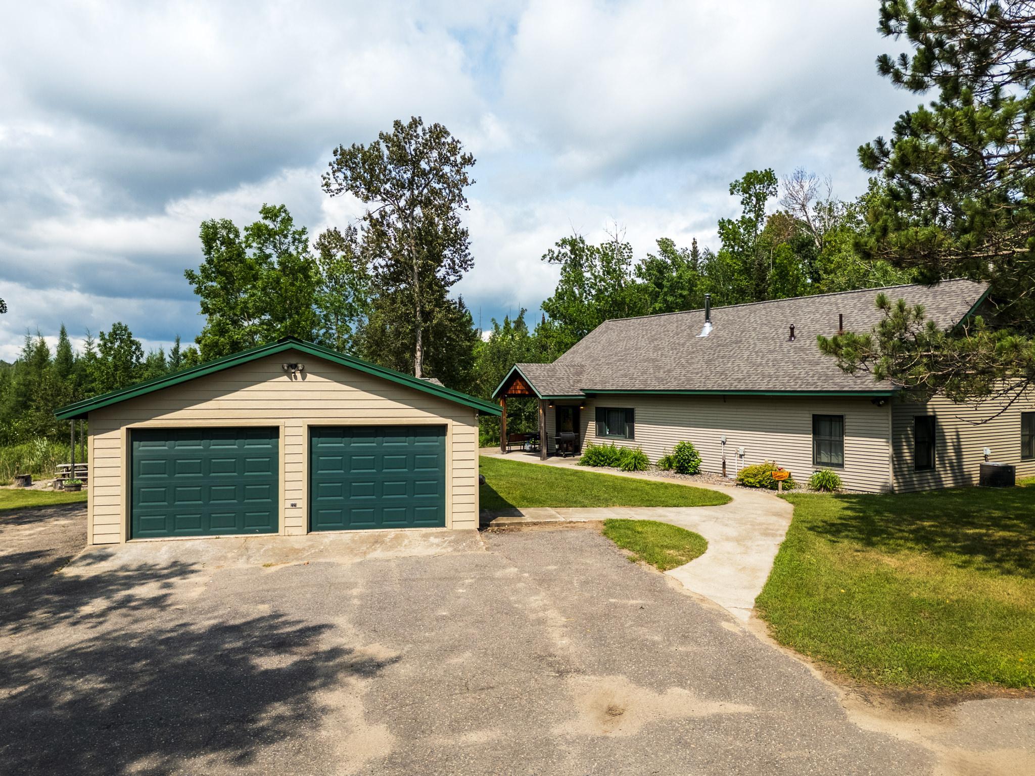 2006 single family home for sale at 52671 Becker Road in Bigfork, MN — 3 bed, 1 bath (photo 32 of 50)