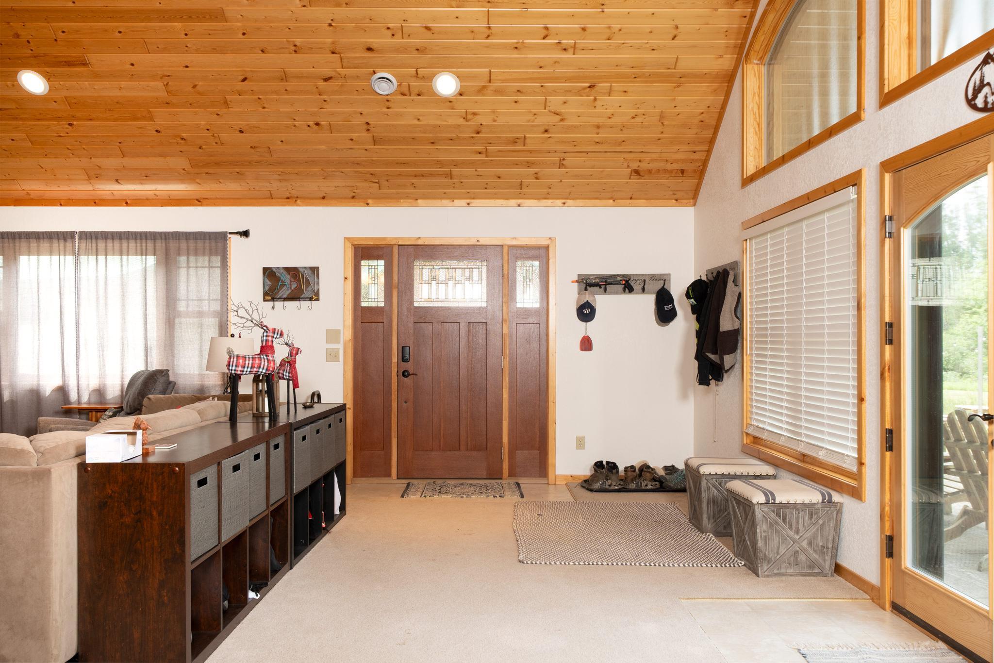 2006 single family home for sale at 52671 Becker Road in Bigfork, MN — 3 bed, 1 bath (photo 5 of 50)