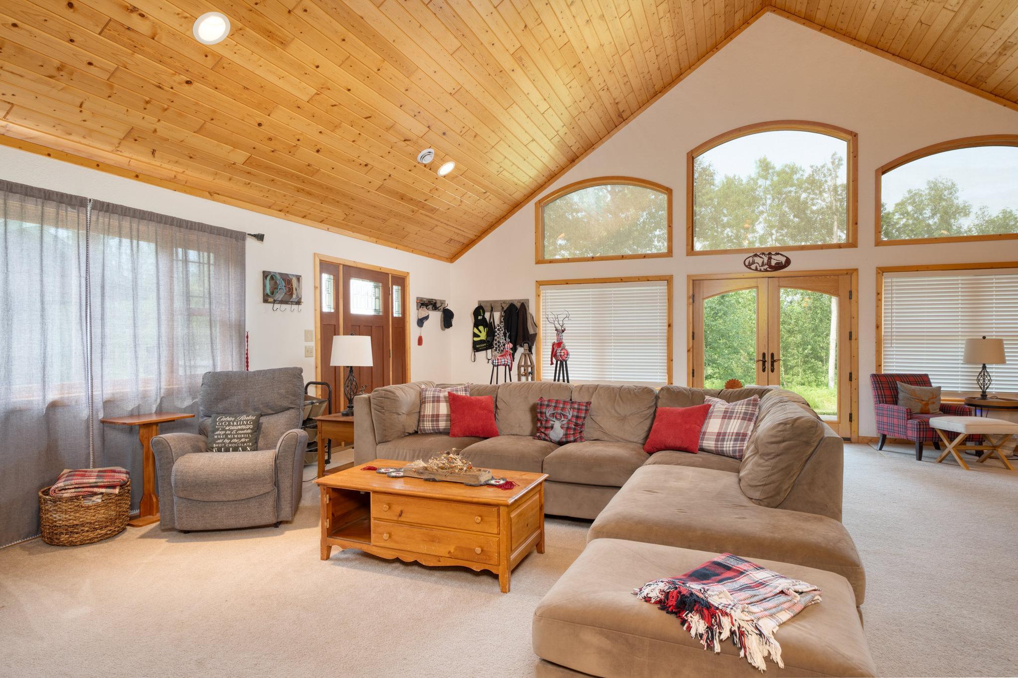 2006 single family home for sale at 52671 Becker Road in Bigfork, MN — 3 bed, 1 bath (photo 8 of 50)