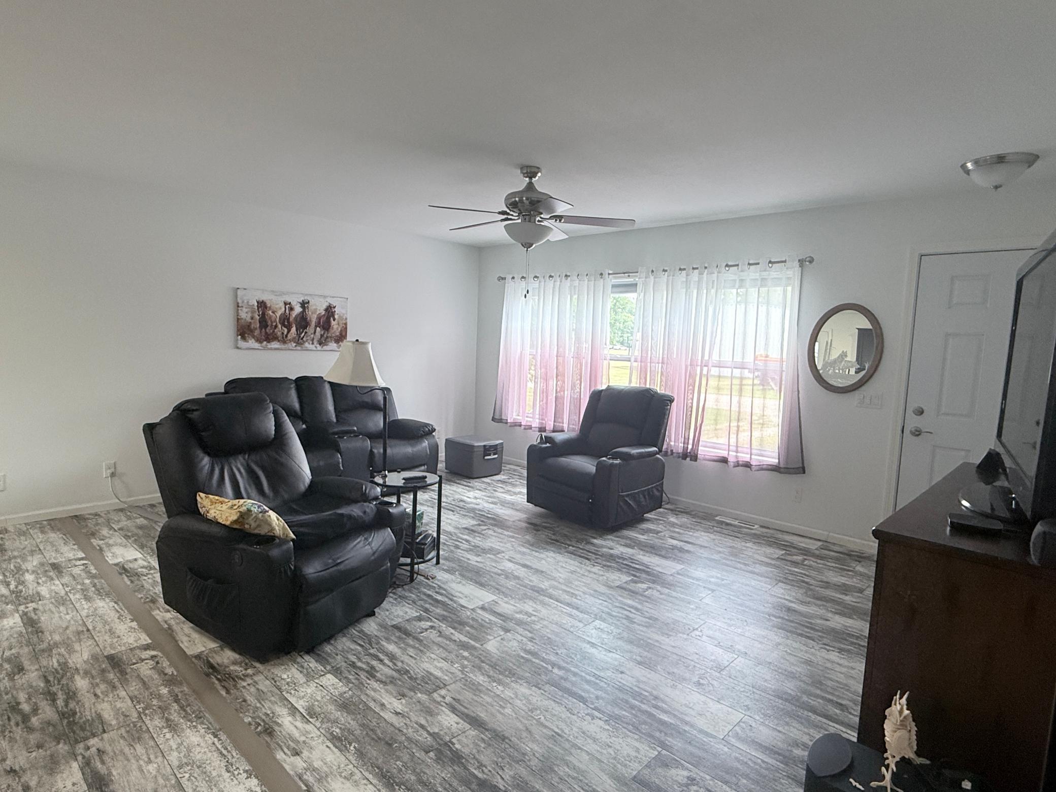 2022 single family home for sale at 303 1st Avenue E in Gary, MN — 2 bed, 2 bath (photo 15 of 27)
