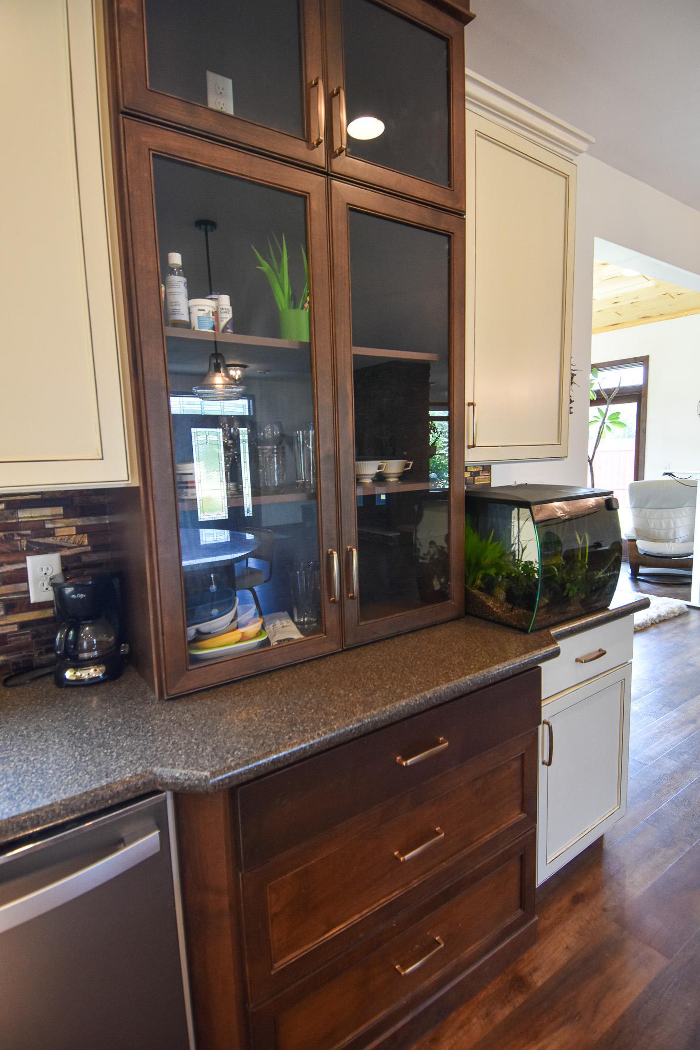 2004 single family home for sale at 14594 138th Avenue NE in Thief River Falls, MN — 4 bed, 2 bath (photo 19 of 76)