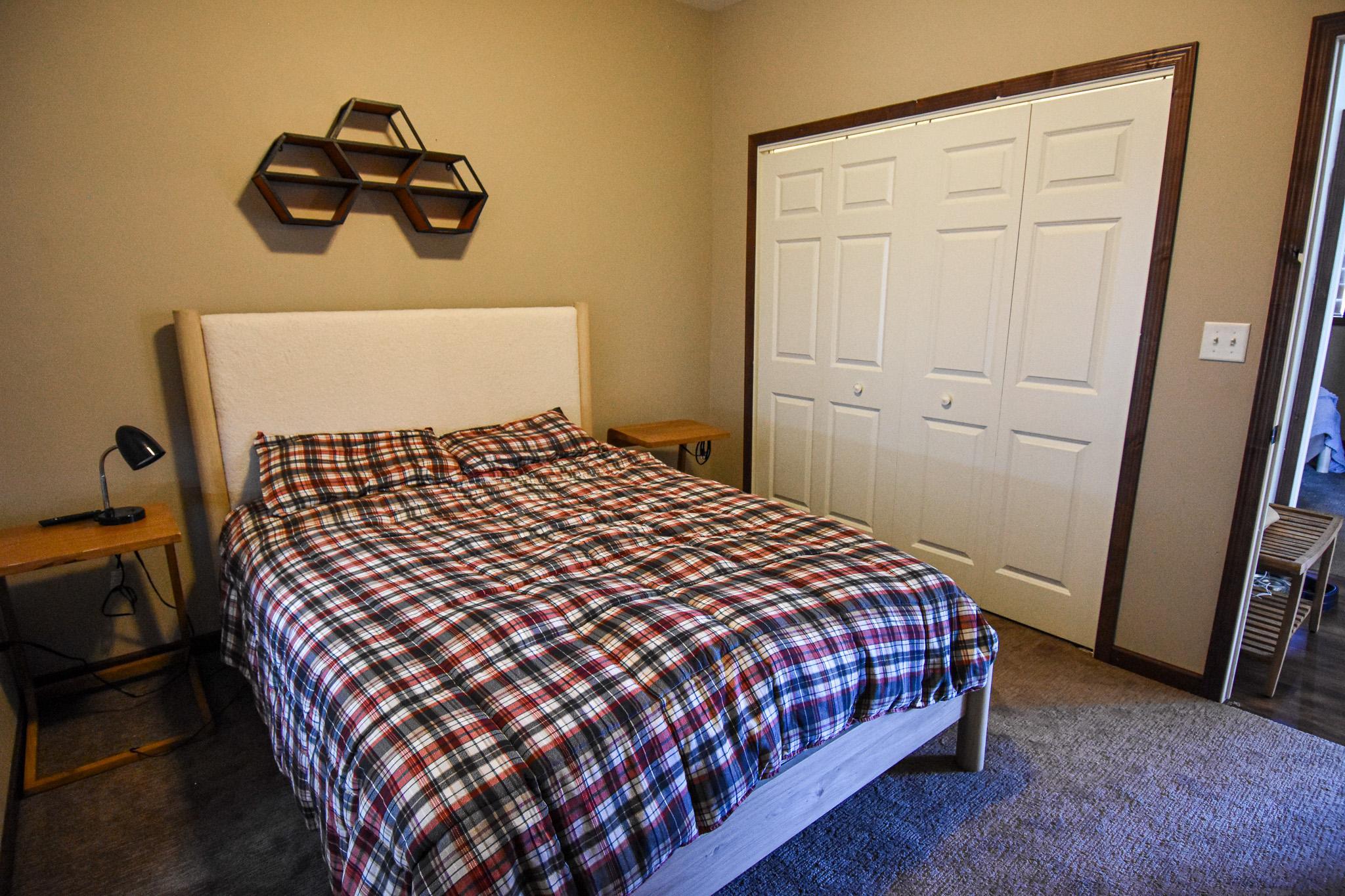 2004 single family home for sale at 14594 138th Avenue NE in Thief River Falls, MN — 4 bed, 2 bath (photo 60 of 76)