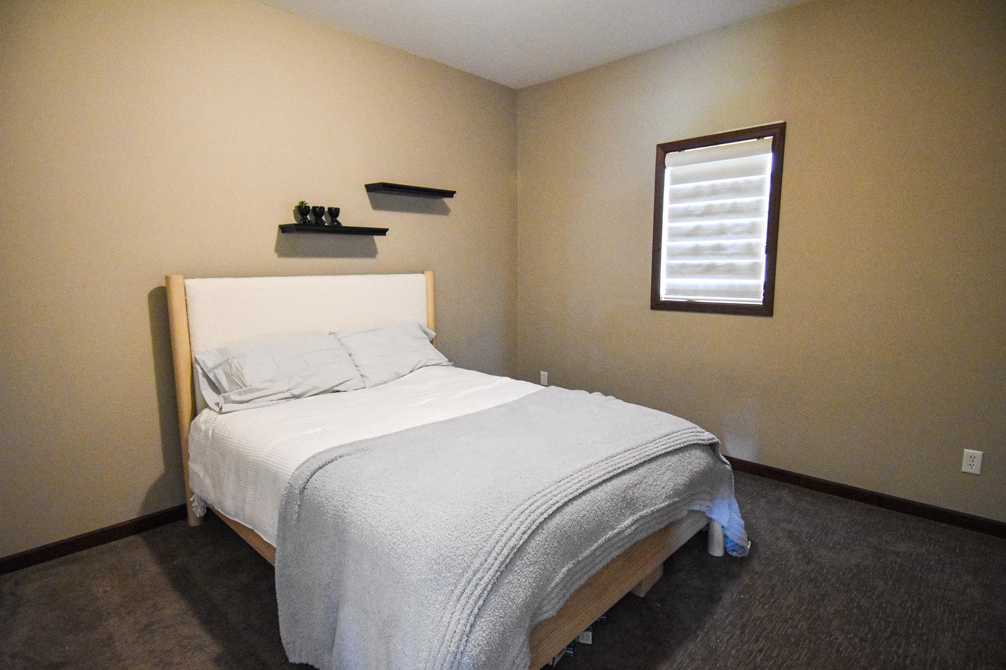 2004 single family home for sale at 14594 138th Avenue NE in Thief River Falls, MN — 4 bed, 2 bath (photo 61 of 76)