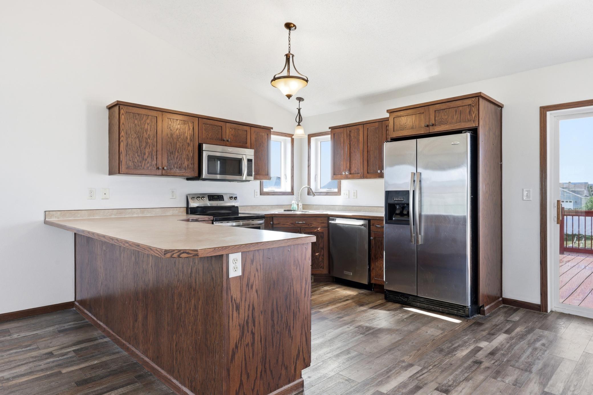 4260 Russet Avenue S, Fargo ND 58104 - Photo 10 of 38