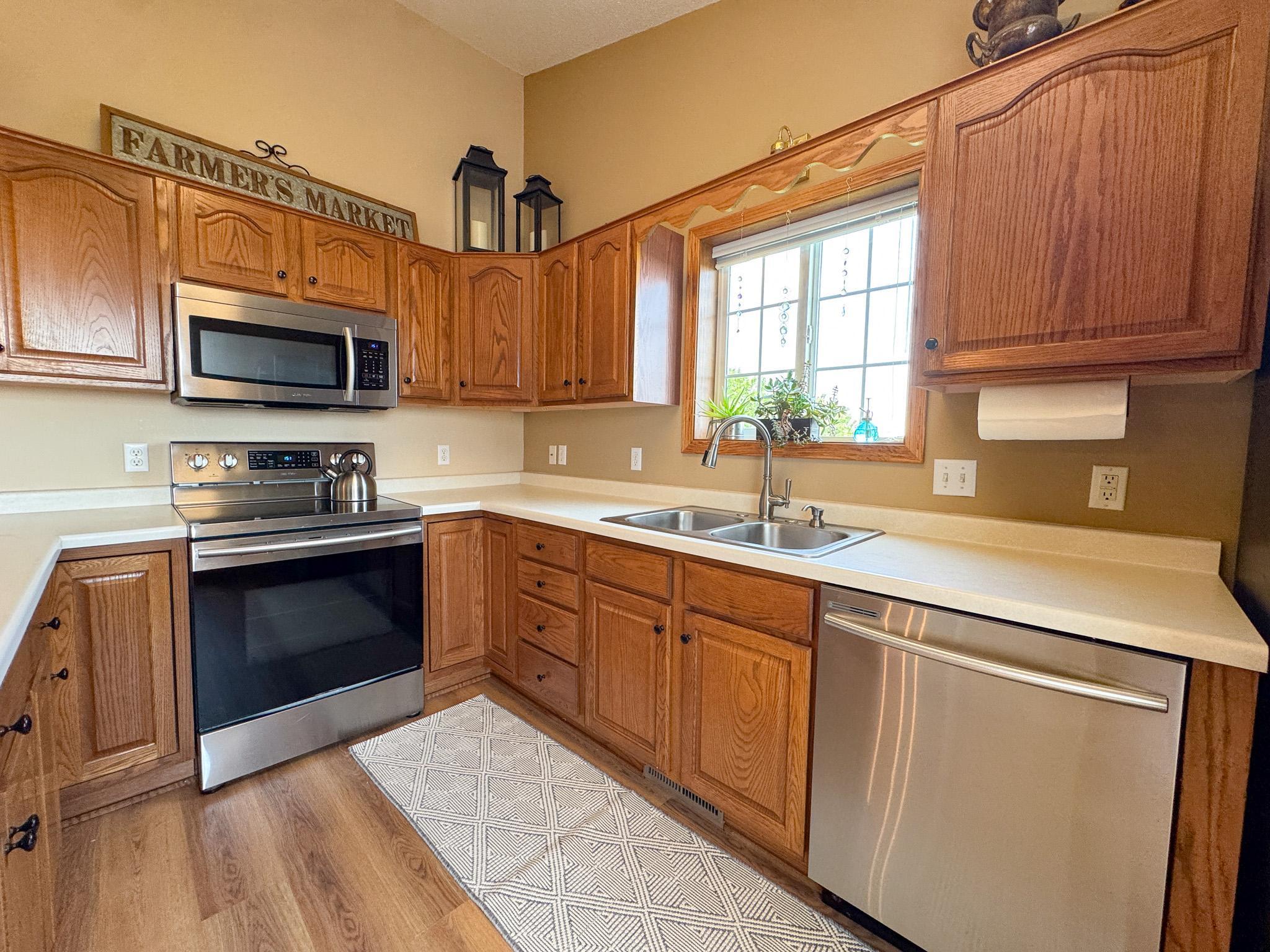 1801 Aspen Lane, Fergus Falls MN 56537 - Photo 8 of 39