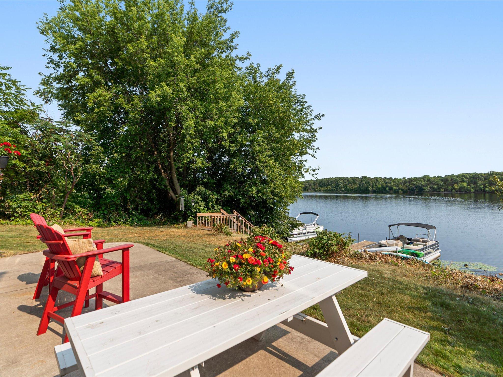 2003 twin home for sale at 1708 13th Avenue NE in Brainerd, MN — 3 bed, 3 bath (photo 27 of 39)