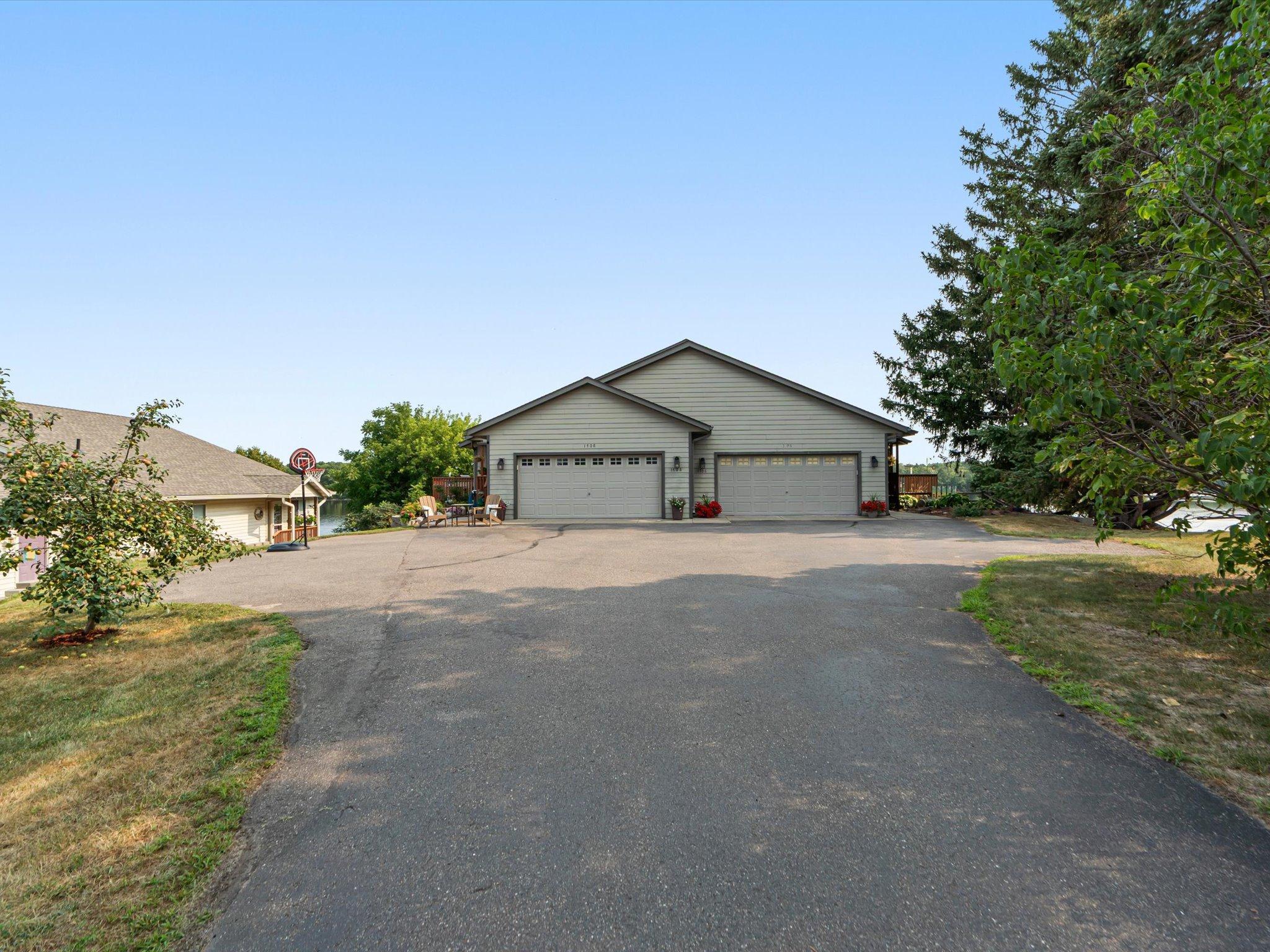 2003 twin home for sale at 1708 13th Avenue NE in Brainerd, MN — 3 bed, 3 bath (photo 35 of 39)