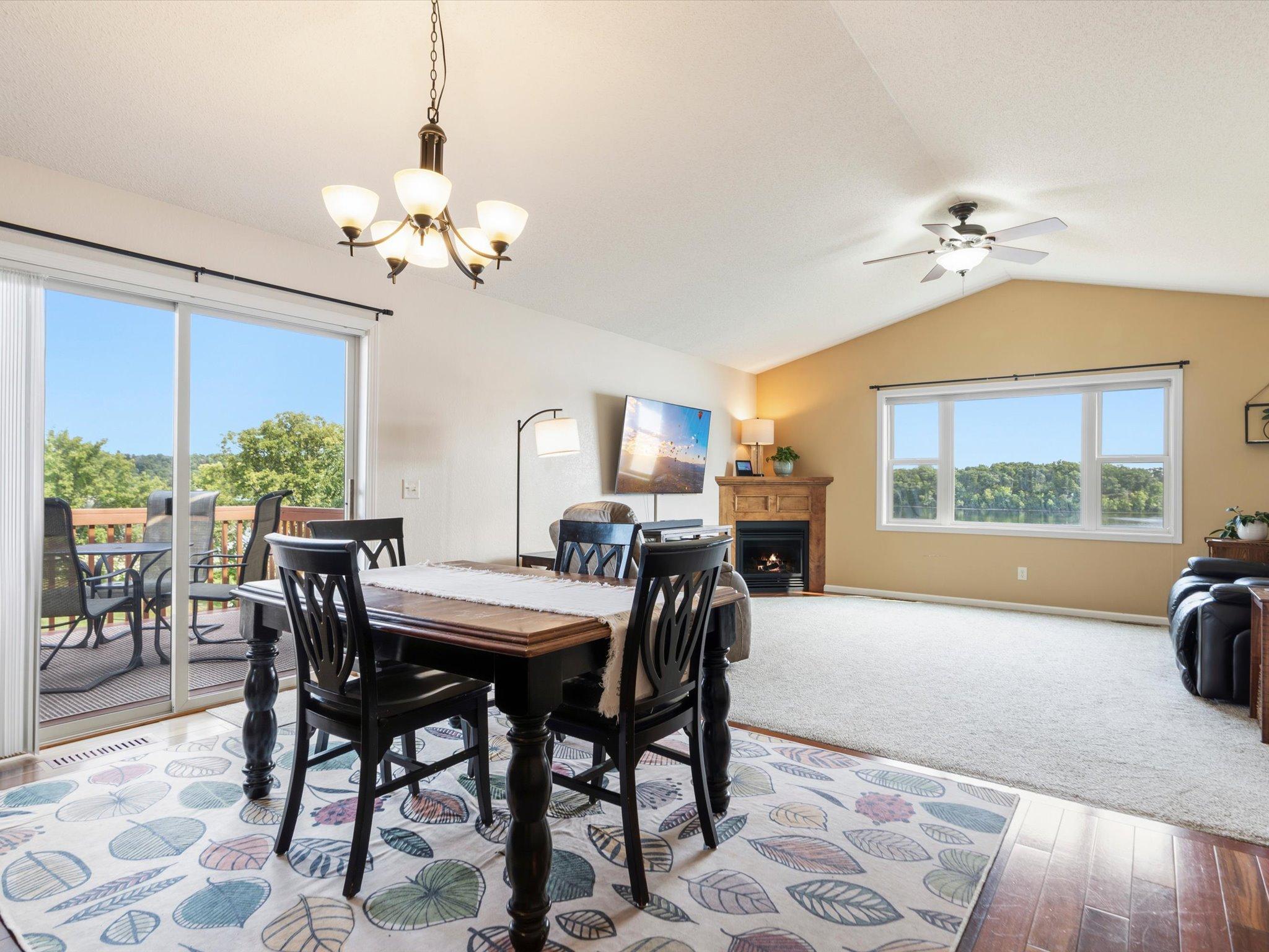 2003 twin home for sale at 1708 13th Avenue NE in Brainerd, MN — 3 bed, 3 bath (photo 6 of 39)
