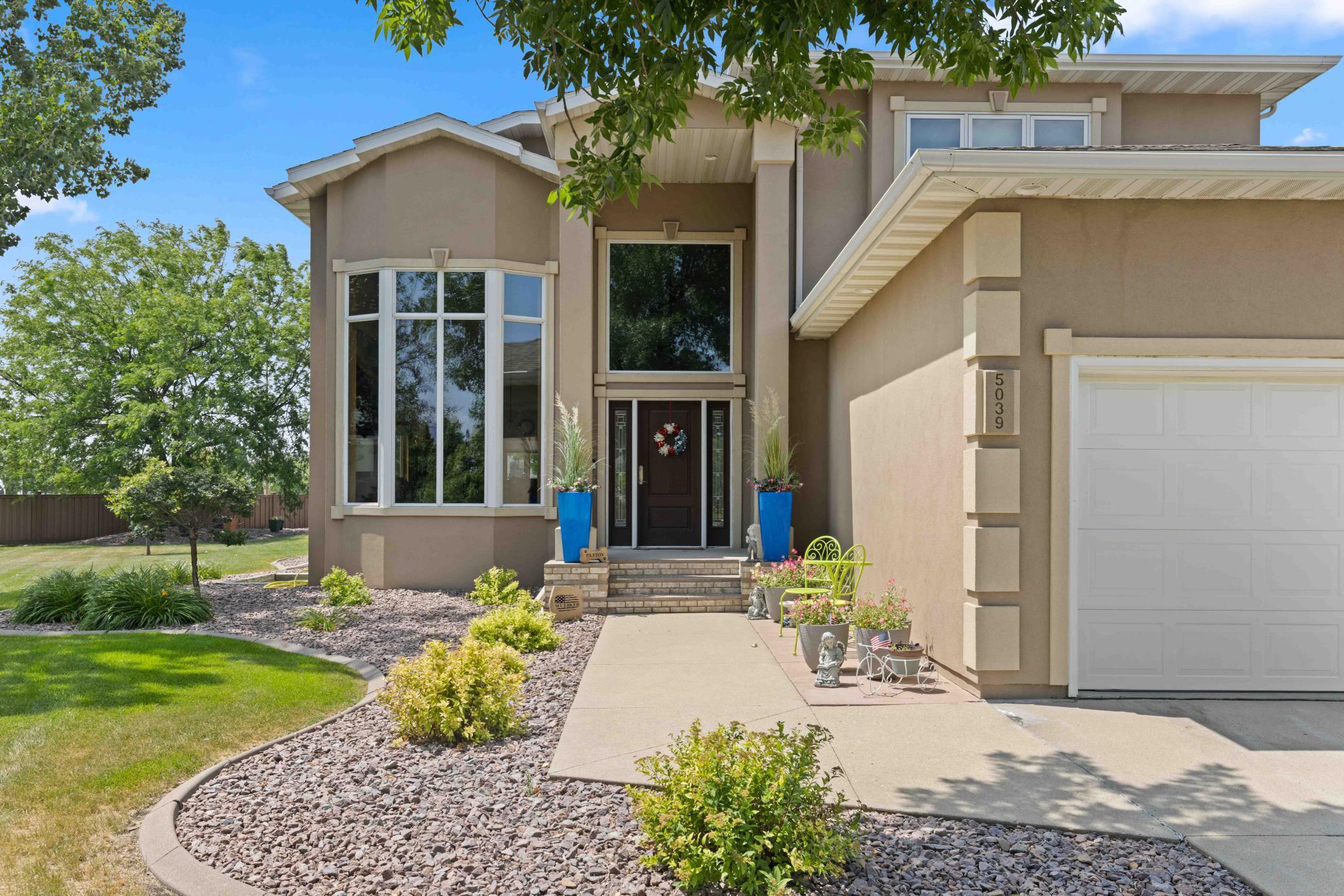 5039 Rose Creek Parkway S, Fargo ND 58104 - Photo 2 of 76
