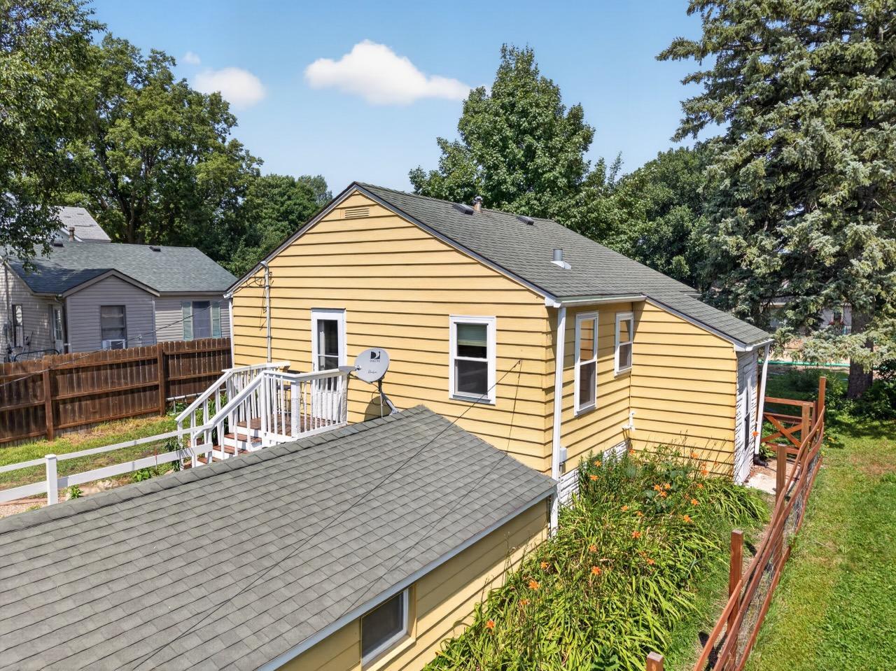 319 W Douglas Avenue, Fergus Falls MN 56537 - Photo 30 of 43