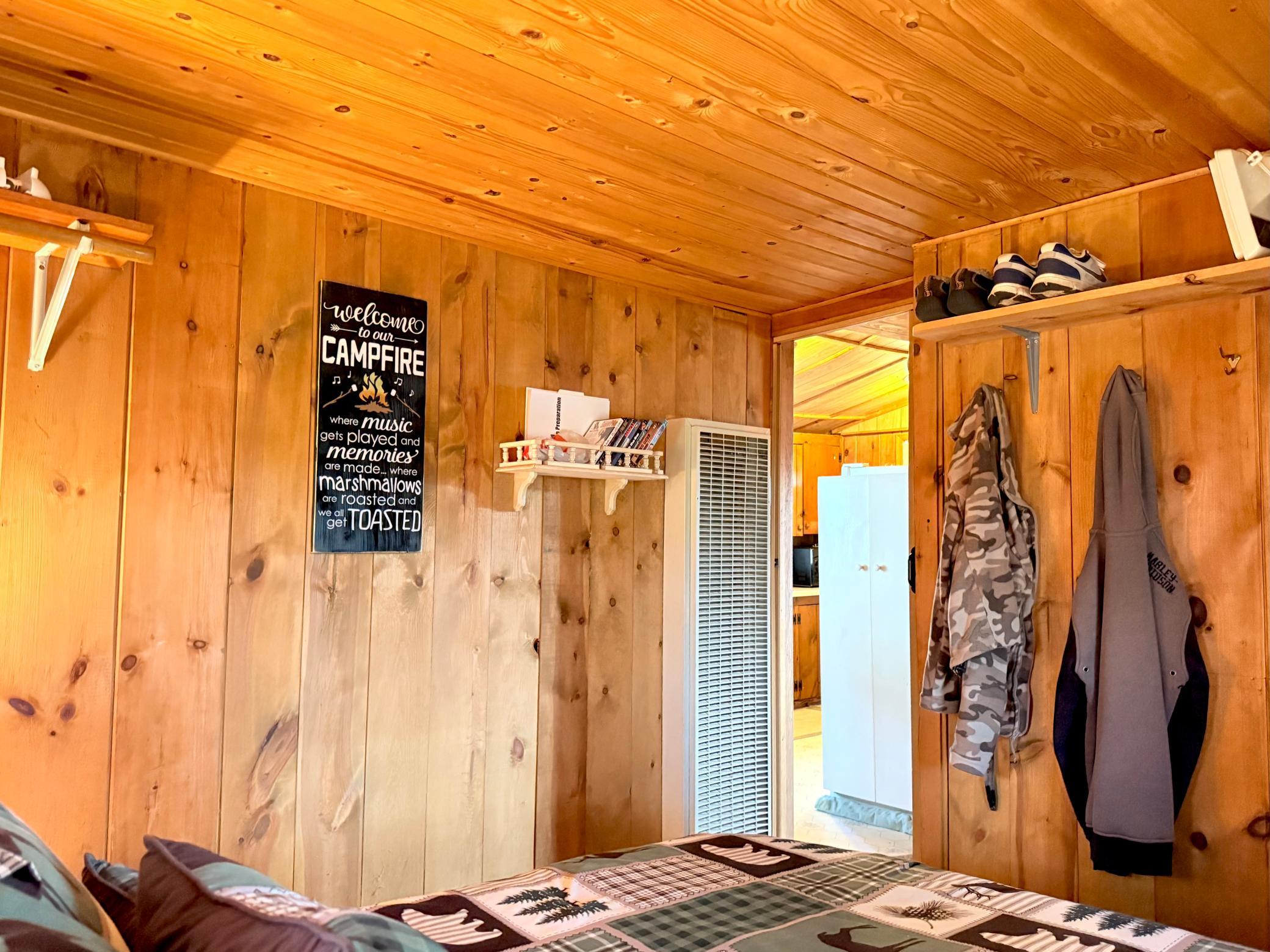 1965 single family home for sale at 37291 State Highway 18 in Aitkin, MN — 2 bed, 1 bath (photo 11 of 23)