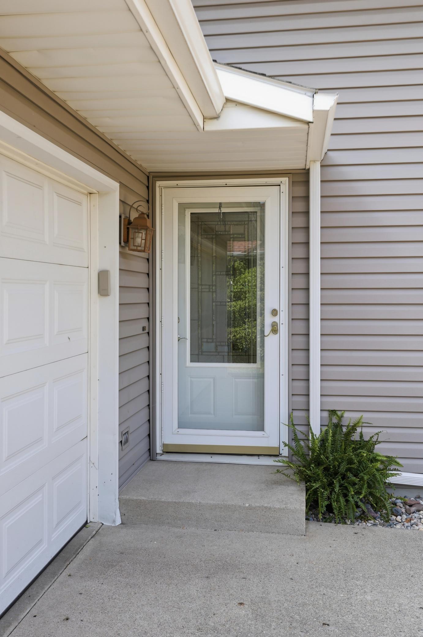 2523 33rd Avenue S, Moorhead MN 56560 - Photo 2 of 38