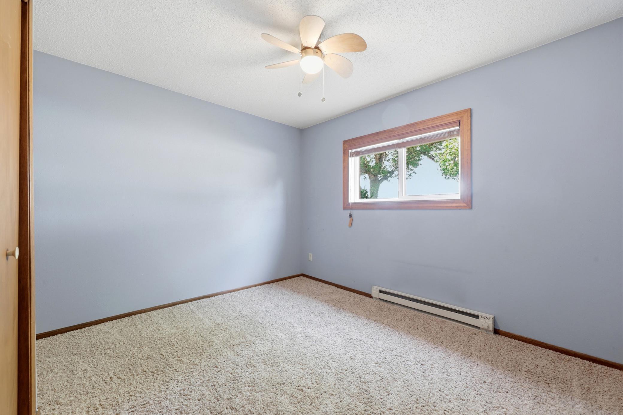2523 33rd Avenue S, Moorhead MN 56560 - Photo 15 of 38
