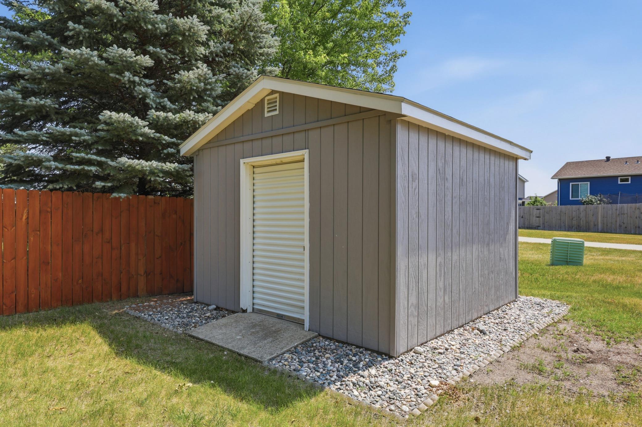 2523 33rd Avenue S, Moorhead MN 56560 - Photo 29 of 38