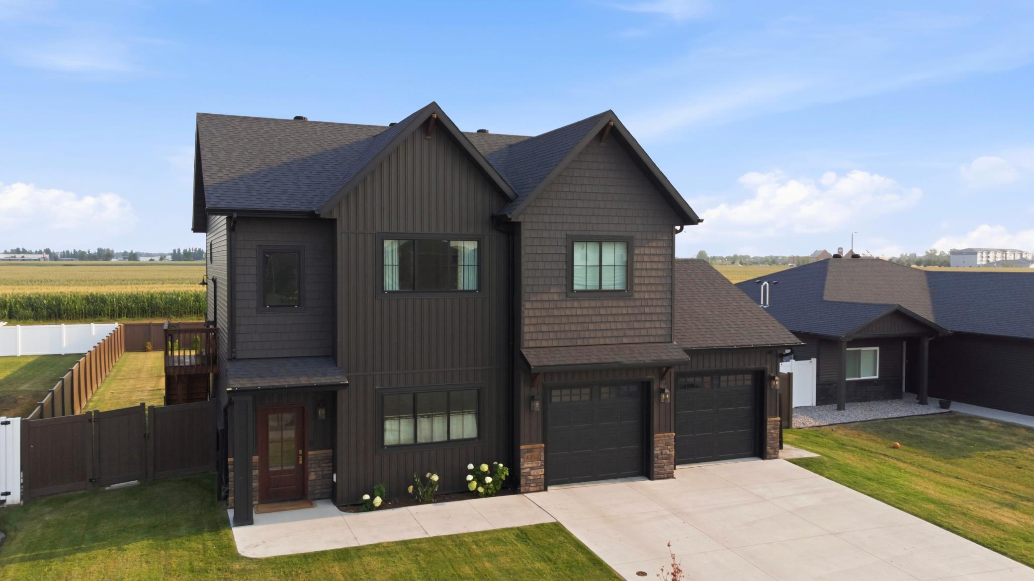 4335 23rd Avenue S, Moorhead MN 56560 - Photo 2 of 53