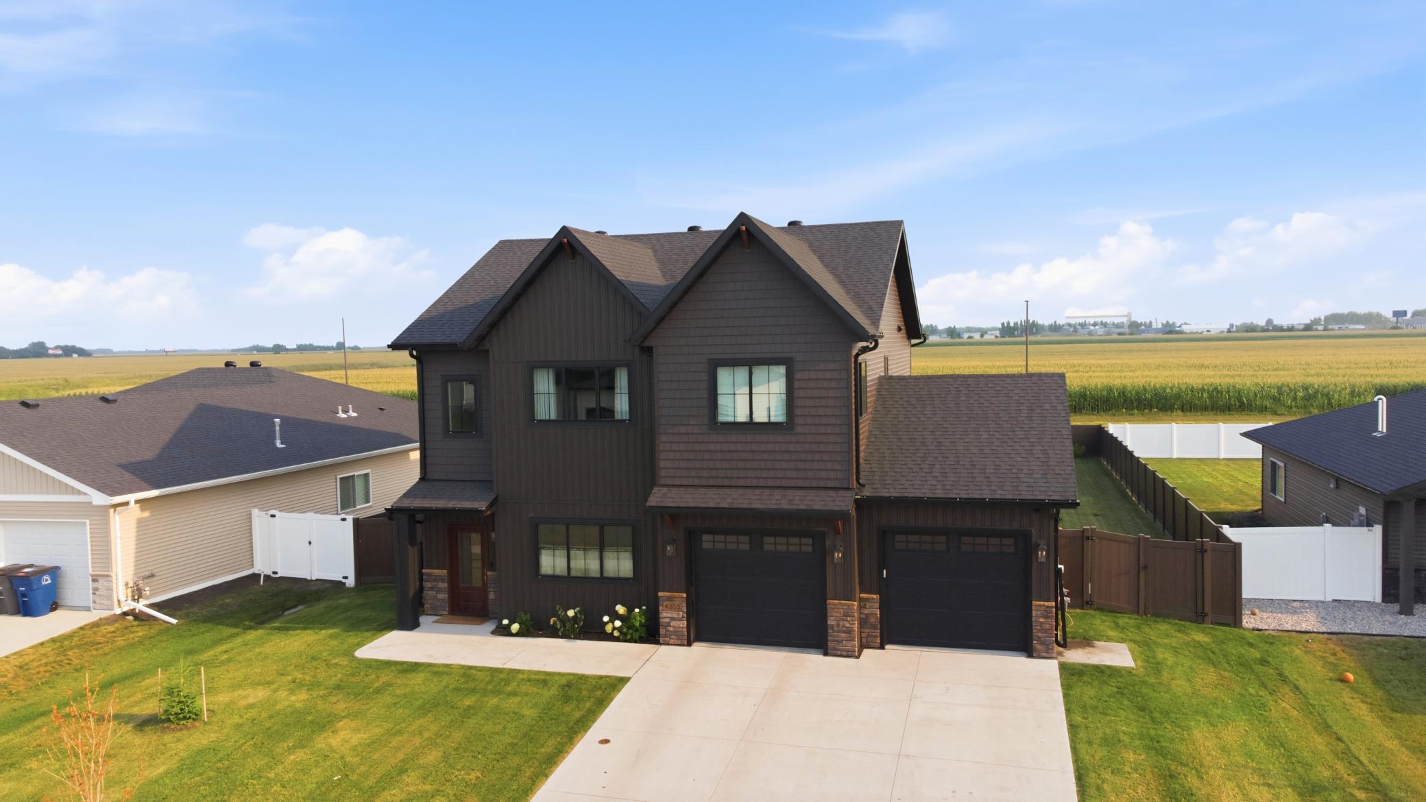 4335 23rd Avenue S, Moorhead MN 56560 - Photo 3 of 53