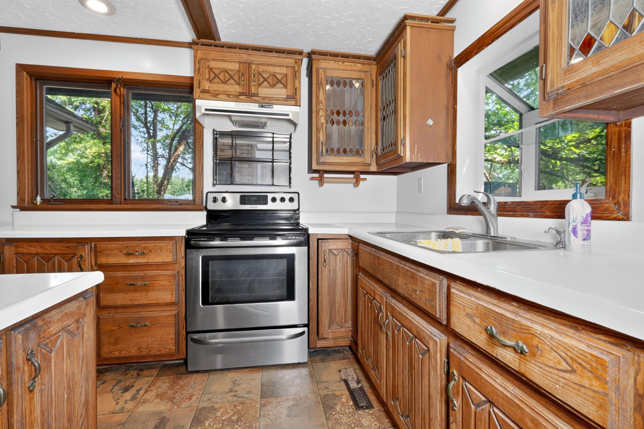 1960 single family home for sale at 100 Cedar Street in Bigfork, MN — 3 bed, 2 bath (photo 15 of 52)