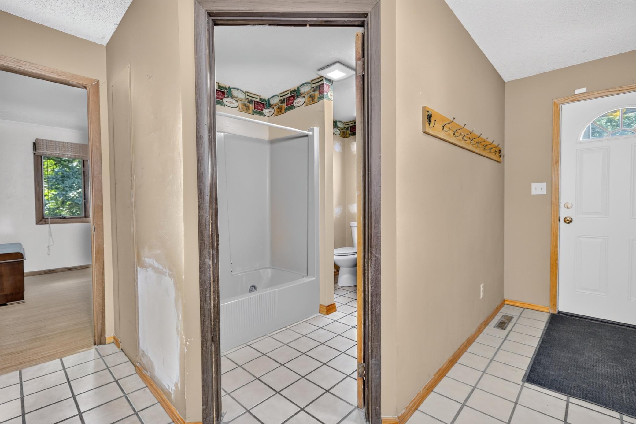 1960 single family home for sale at 100 Cedar Street in Bigfork, MN — 3 bed, 2 bath (photo 20 of 52)