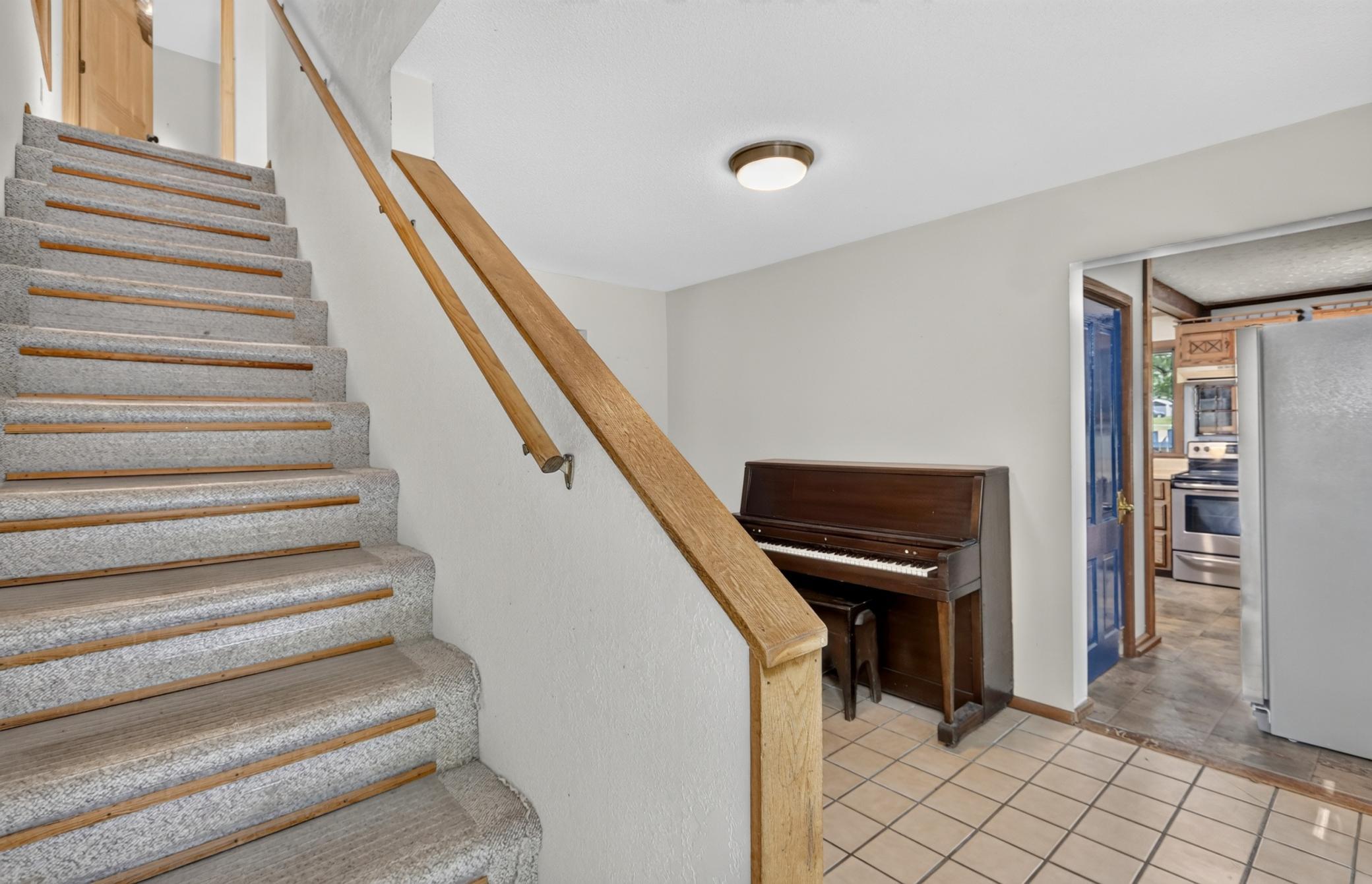 1960 single family home for sale at 100 Cedar Street in Bigfork, MN — 3 bed, 2 bath (photo 25 of 52)