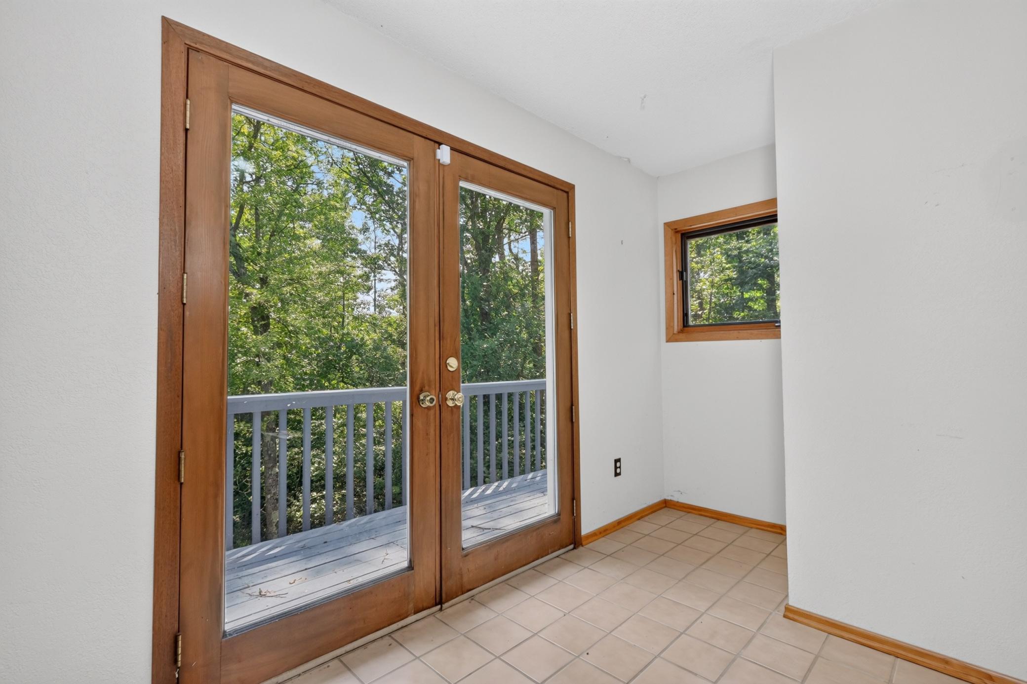 1960 single family home for sale at 100 Cedar Street in Bigfork, MN — 3 bed, 2 bath (photo 31 of 52)