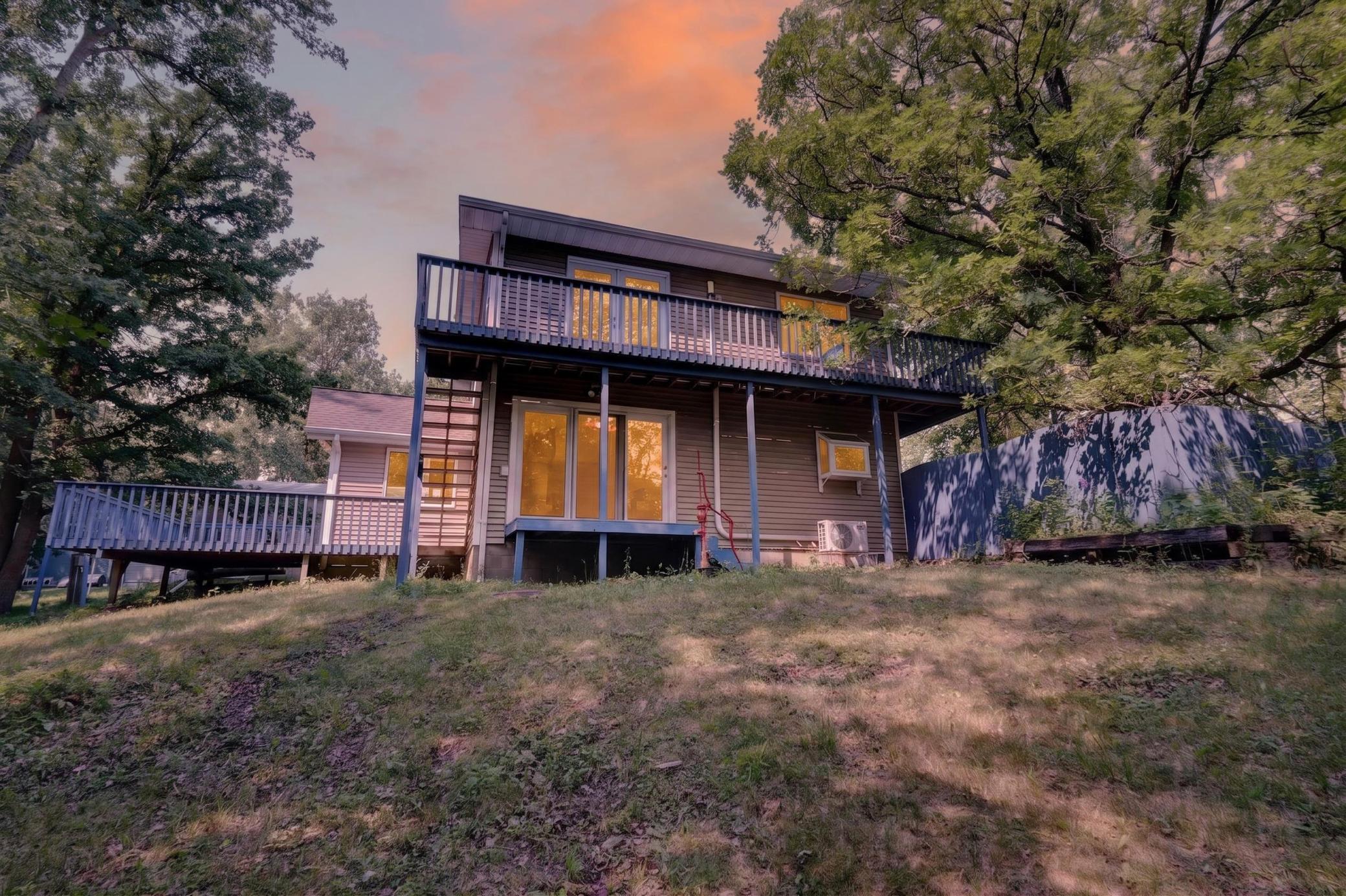 1960 single family home for sale at 100 Cedar Street in Bigfork, MN — 3 bed, 2 bath (photo 6 of 52)