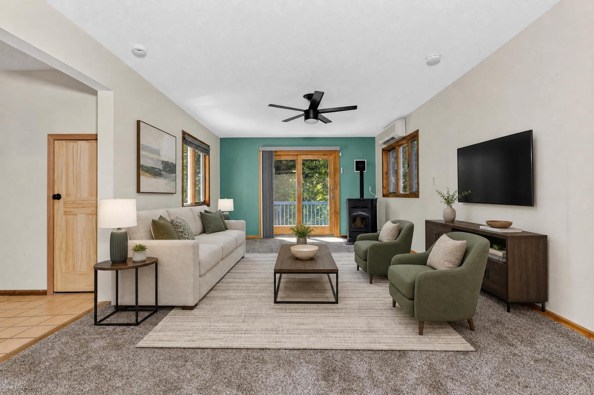 1960 single family home for sale at 100 Cedar Street in Bigfork, MN — 3 bed, 2 bath (photo 10 of 52)