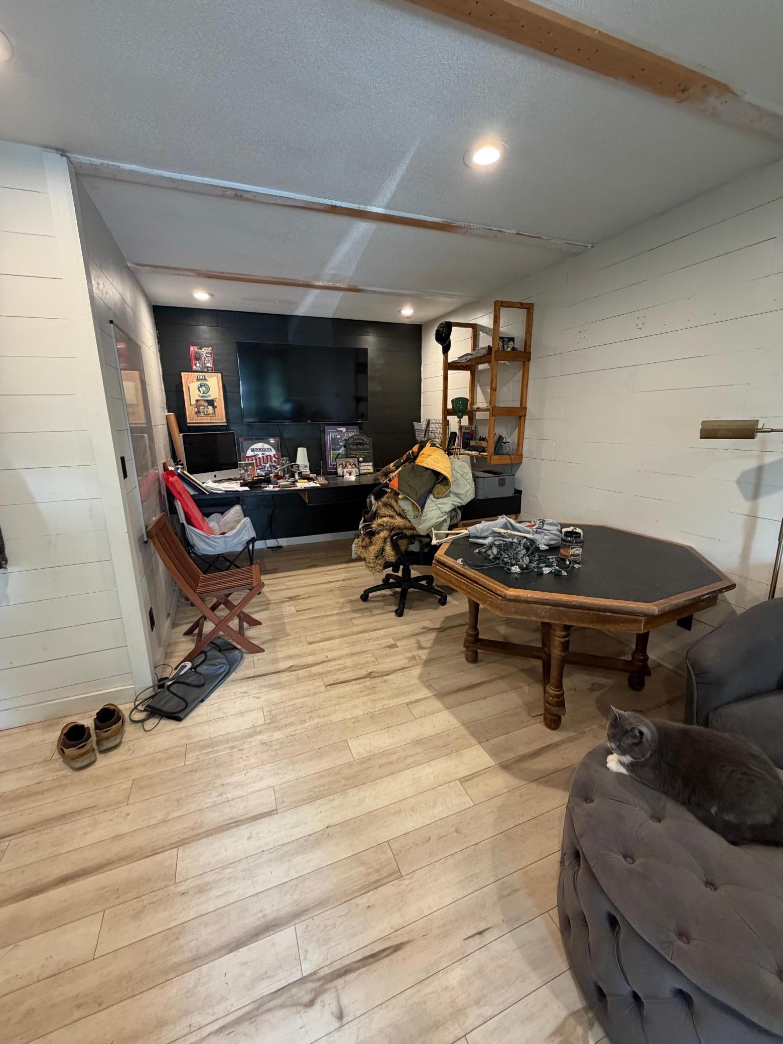 1950 single family home for sale at 805 Elm Avenue S in Hallock, MN — 3 bed, 2 bath (photo 9 of 30)