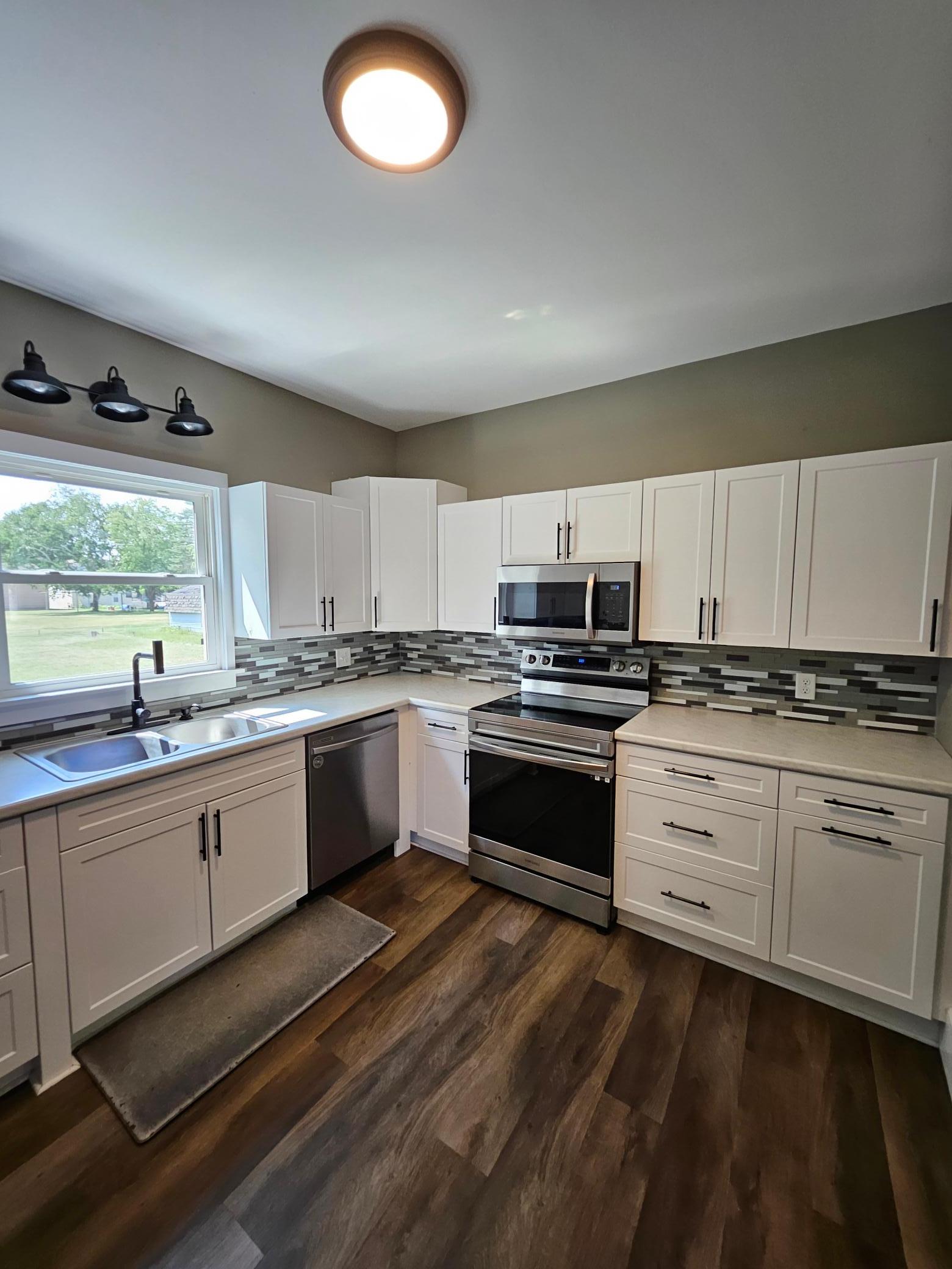 1015 1st Street SE, Wadena MN 56482 - Photo 7 of 23