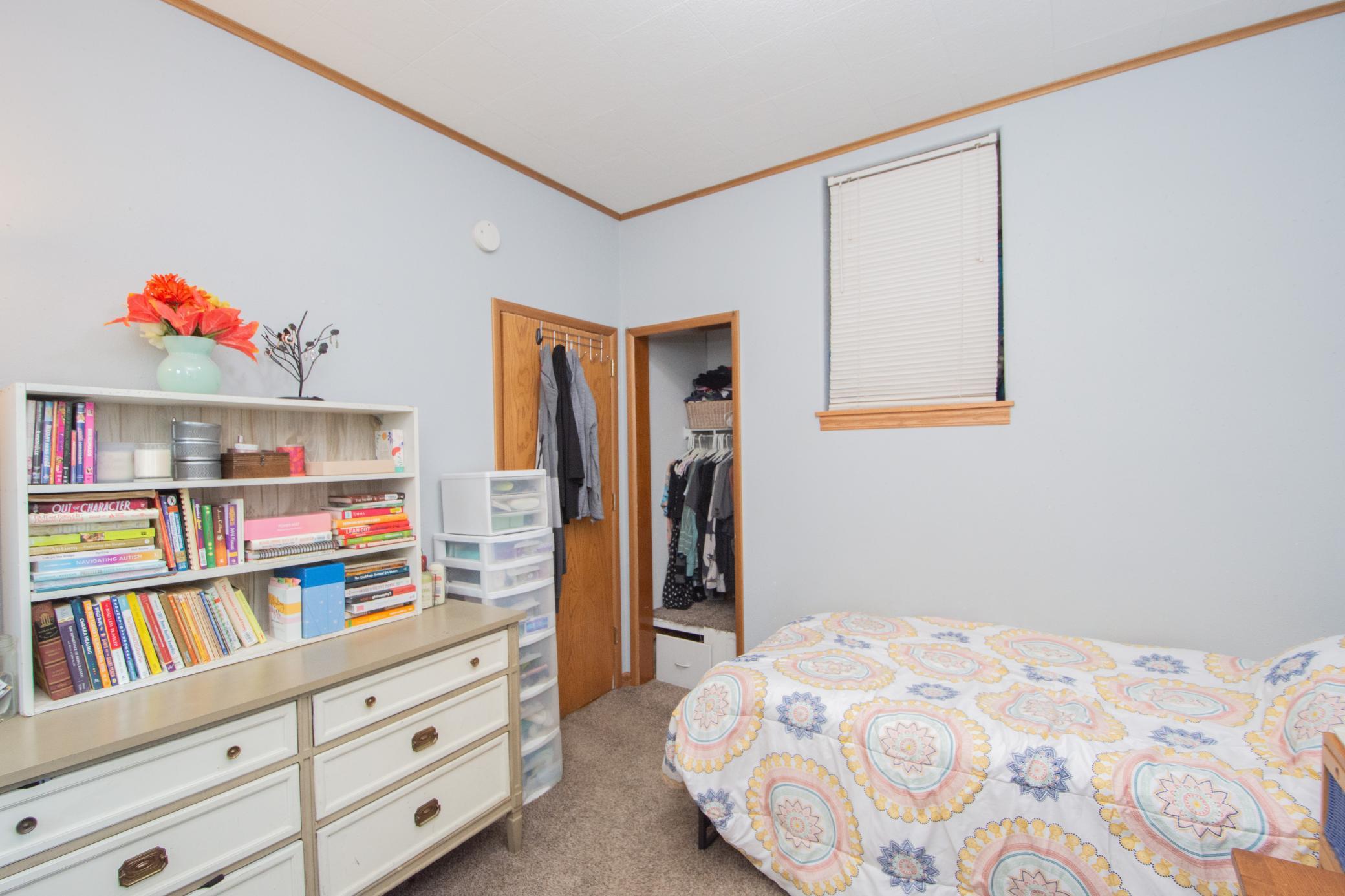 357 15th Avenue S, Fargo ND 58103 - Photo 16 of 27