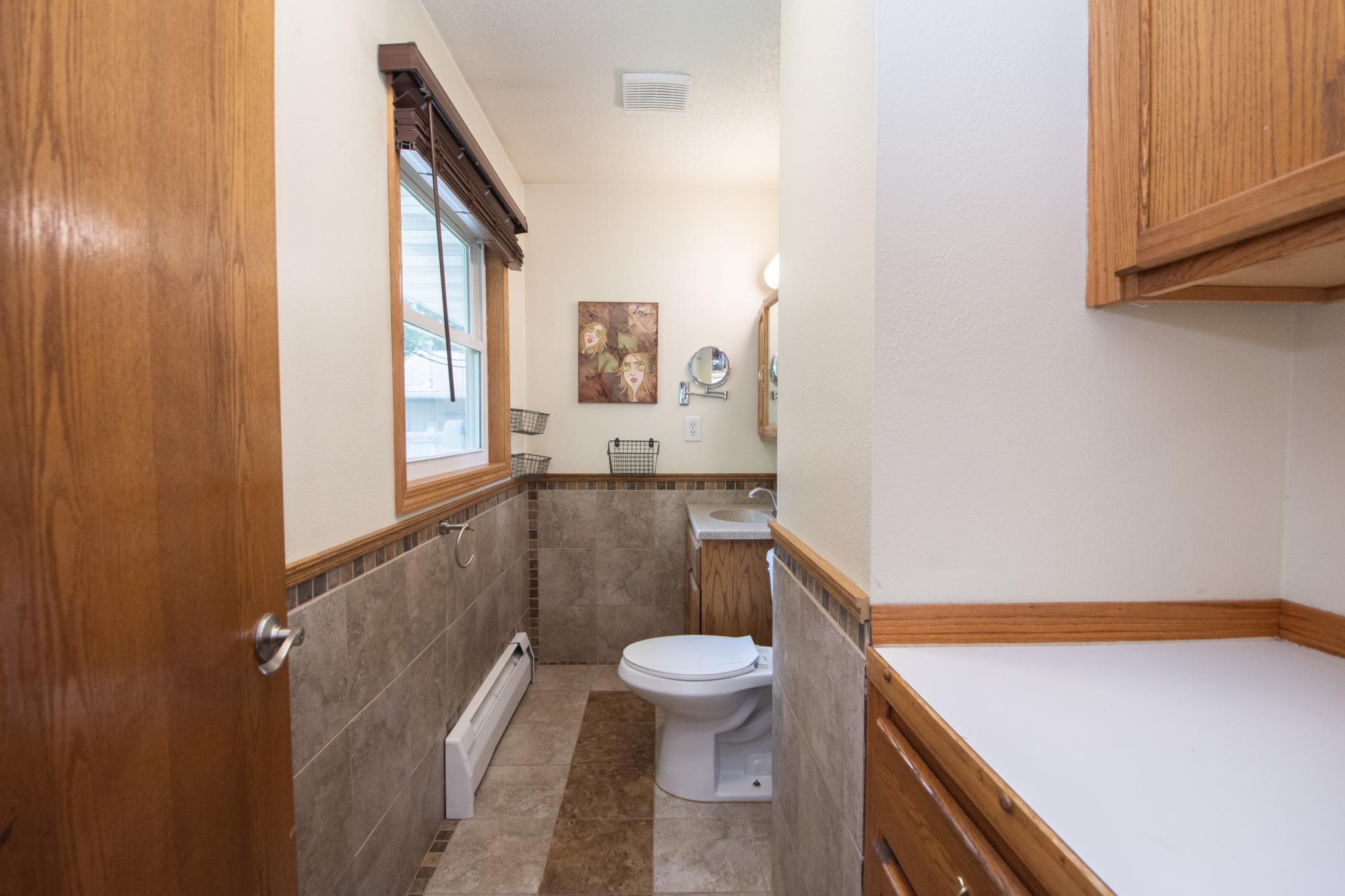 2308 10th Street S, Fargo ND 58103 - Photo 12 of 32