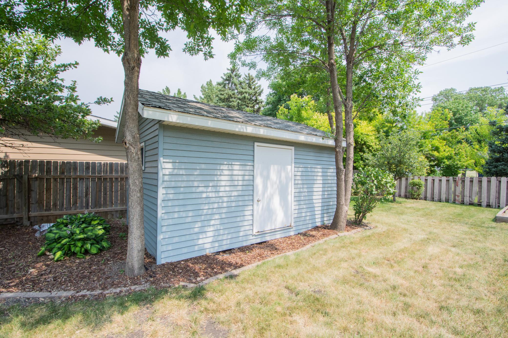 2308 10th Street S, Fargo ND 58103 - Photo 29 of 32