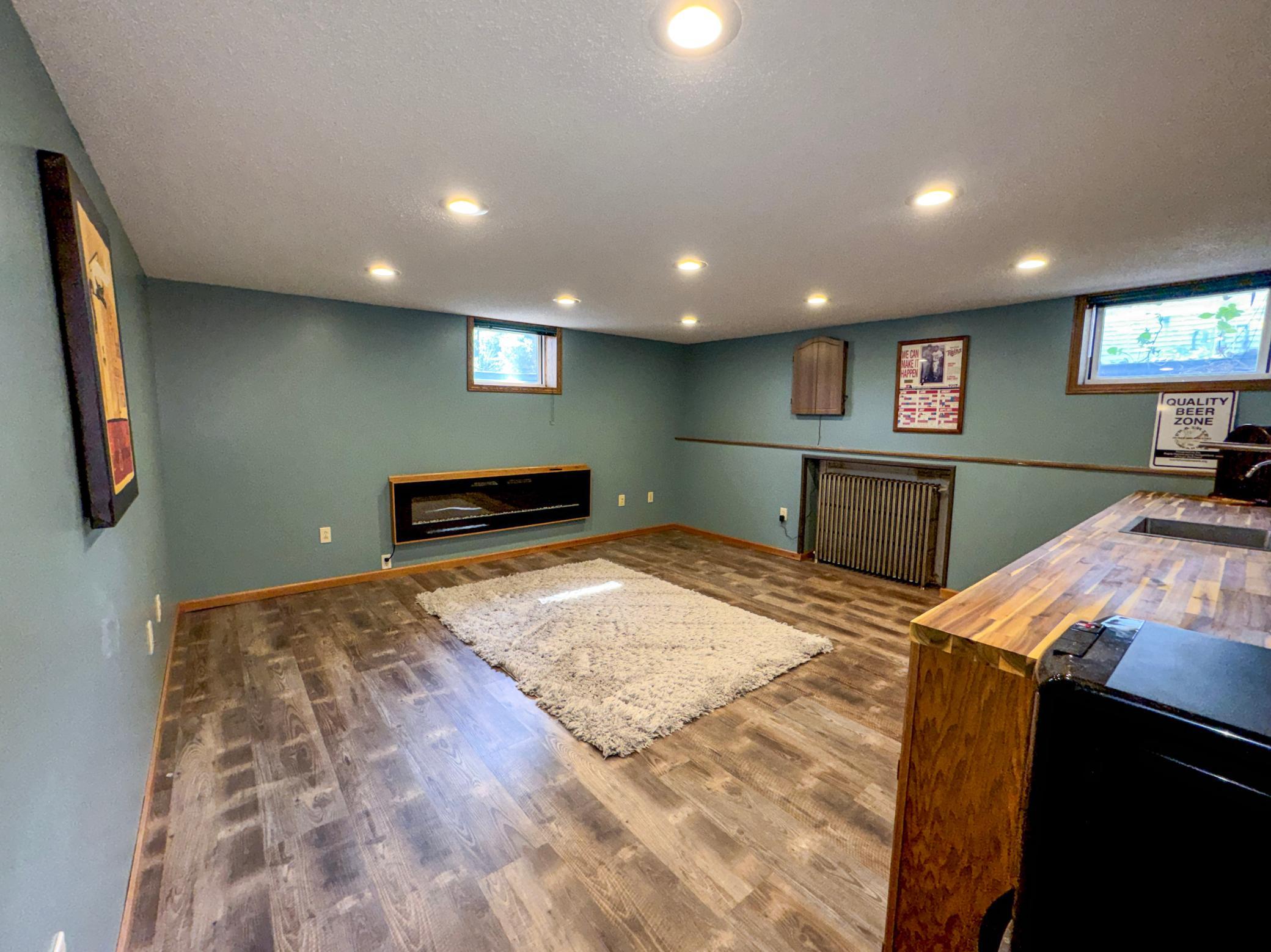 1898 single family home for sale at 316 S Ash Street in Crookston, MN — 6 bed, 5 bath (photo 36 of 74)